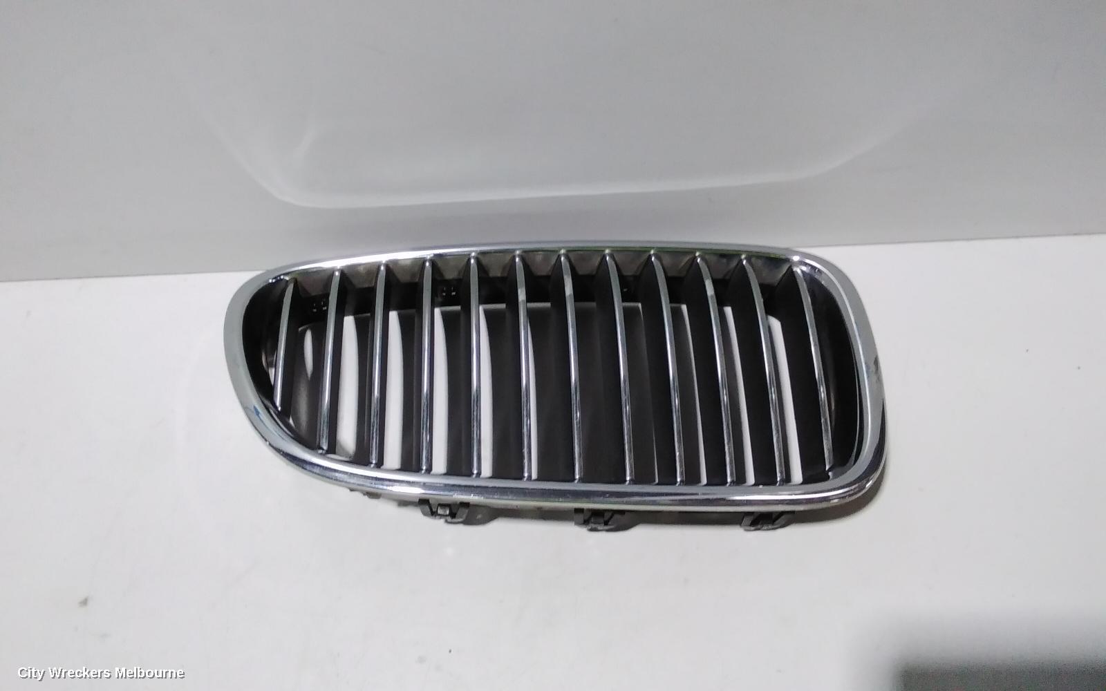 BMW 5 SERIES GRILLE, RADIATOR GRILLE (RH SIDE), F10/F11, SEDAN/WAGON, 05/2010 - 01/2017 - Image 2