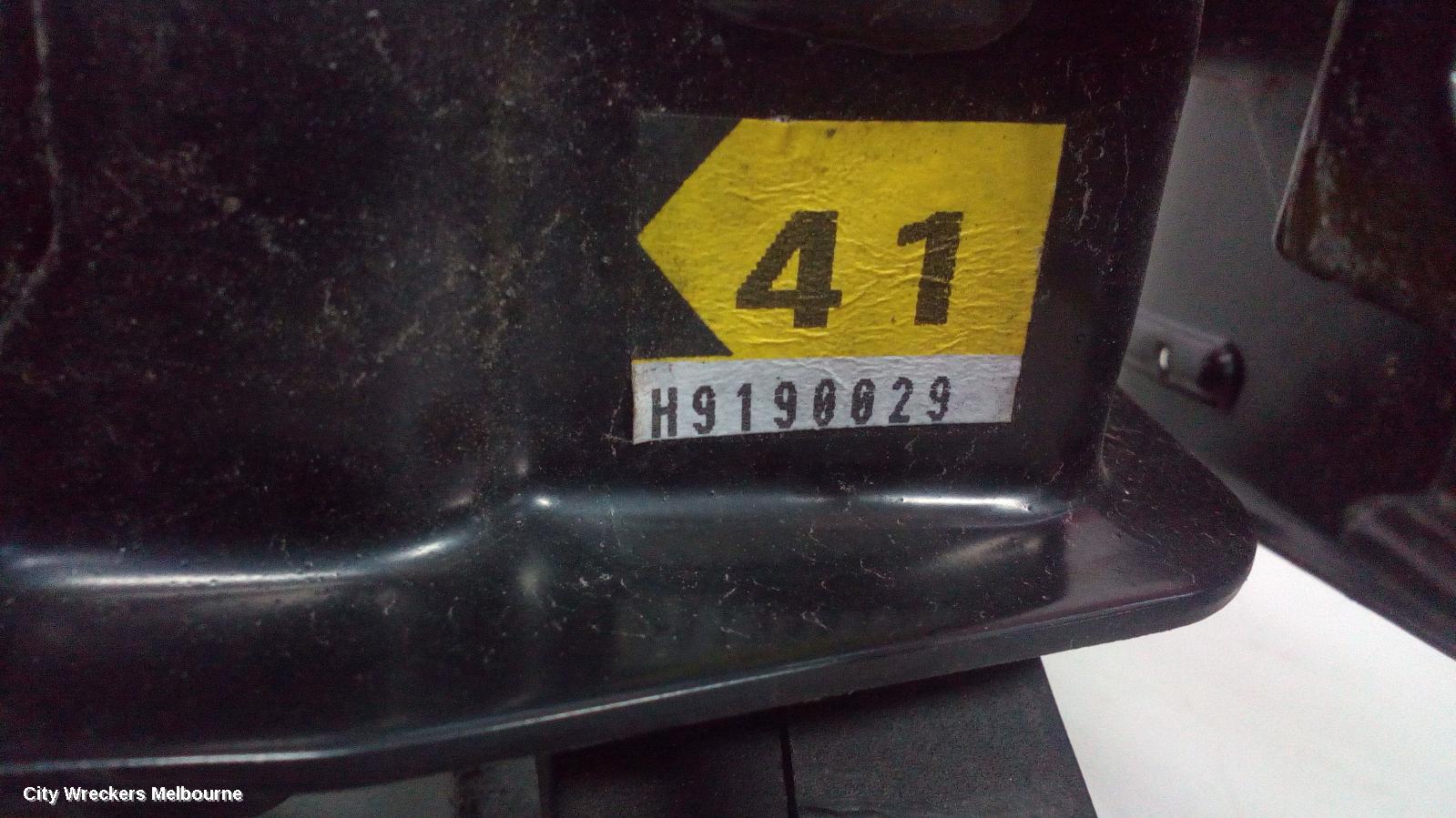 TOYOTA TARAGO MOUNT, XR50, 03/2006 - 06/2020 - Image 3