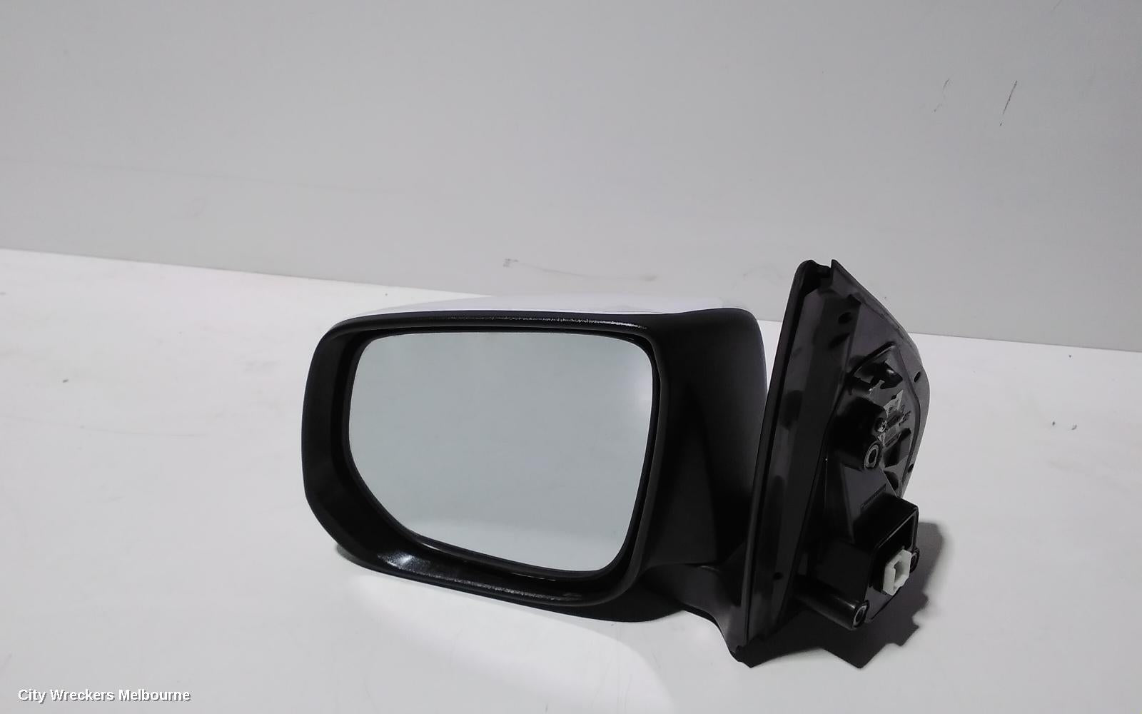 HOLDEN COLORADO LEFT DOOR MIRROR, RG/RG 7, MANUAL FOLDING TYPE, COLOUR CODED, 12/2012 - 12/2020 - Image 2