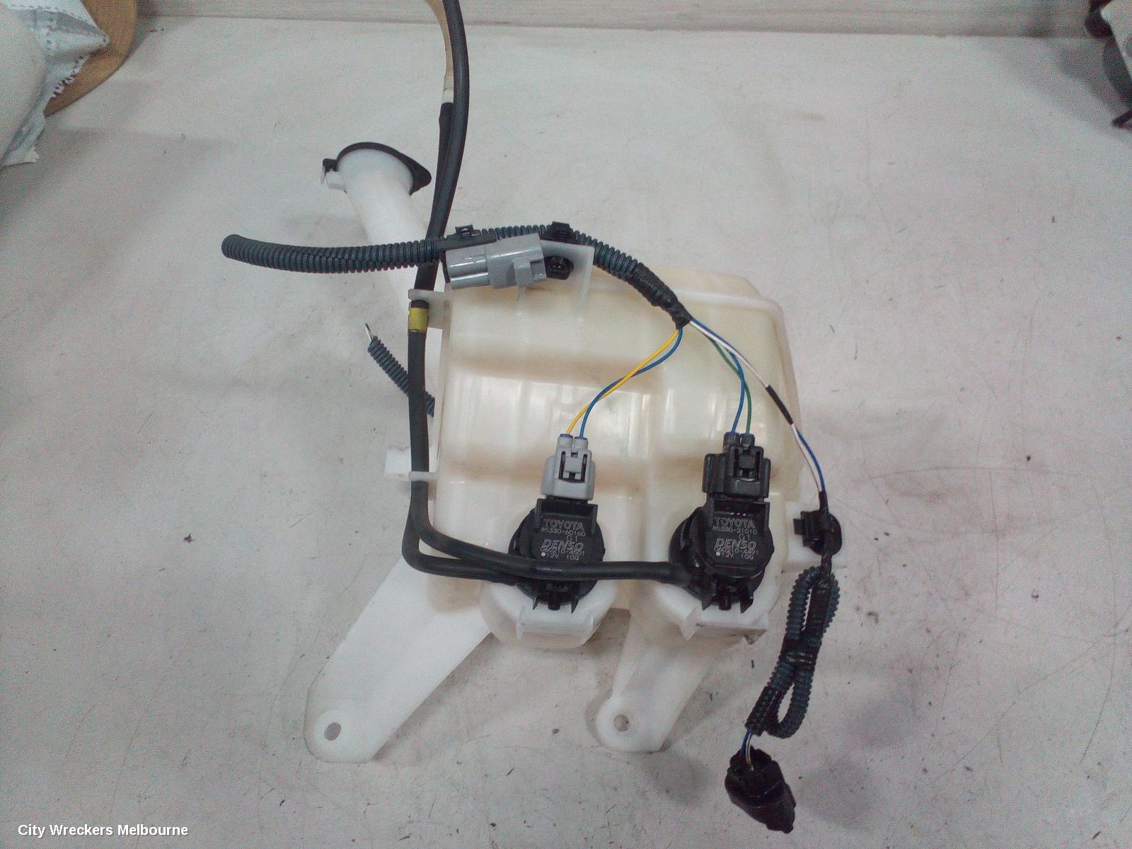 TOYOTA YARIS WASHER BOTTLE, NCP13#, HATCH, 08/2011 - 12/2019 - Image 3