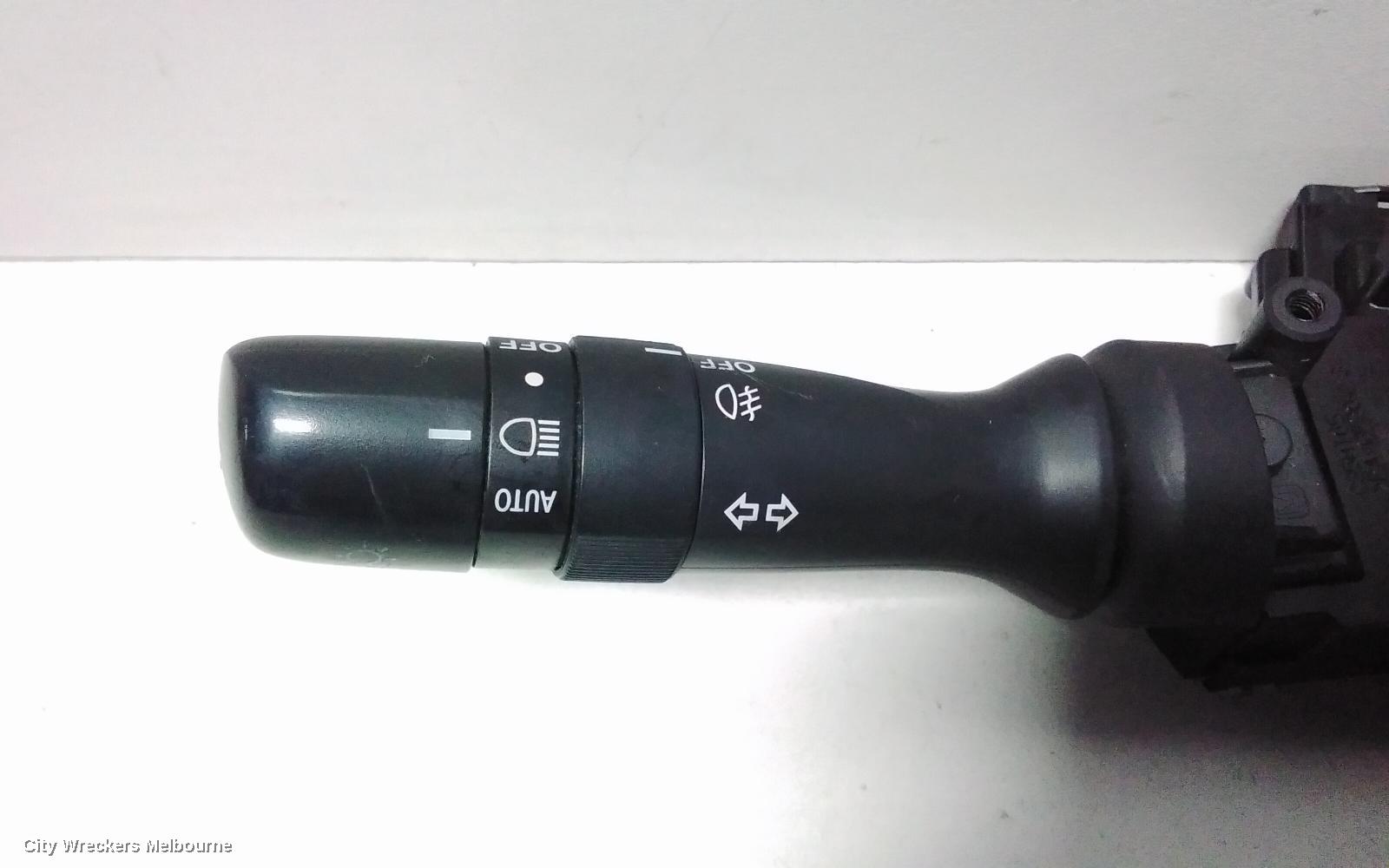 TOYOTA KLUGER COMBINATION SWITCH, FLASHER SWITCH, GSU40-GSU45, W/ FOGLAMP TYPE, 05/2007 - 12/2013 - Image 2