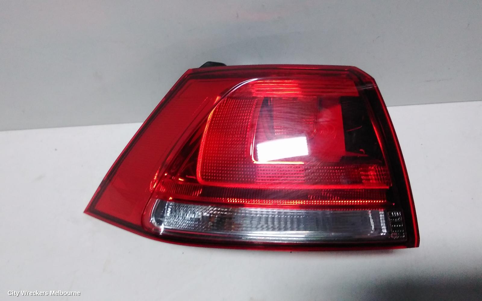 VOLKSWAGEN GOLF LEFT TAILLIGHT, GEN 7, HATCH, STANDARD, NON LED TYPE, 03/2013 - 03/2017 - Image 3