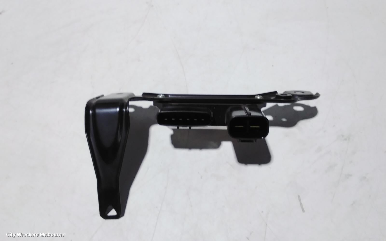 TOYOTA HIACE, 300 SERIES, 02/2019 ONWARDS, 89580 26040 ~ AIR INJECTOR CONTROL MODULE : 91732 - Image 2