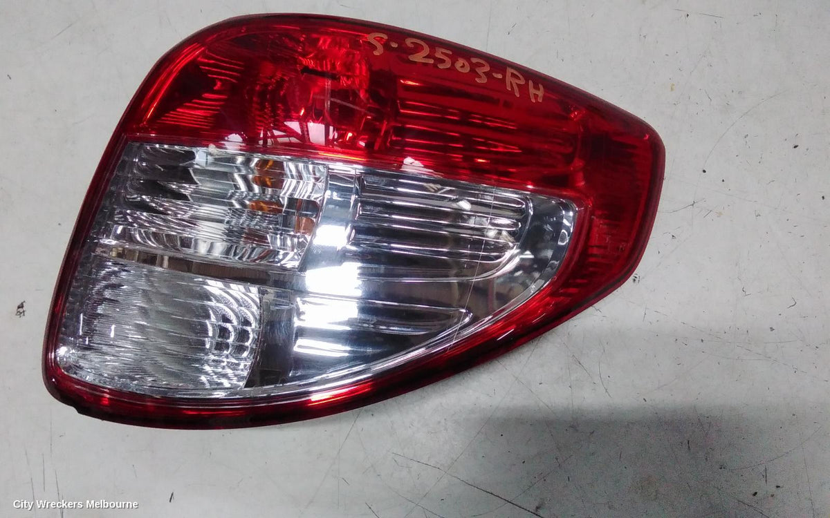 SUZUKI SX4 RIGHT TAILLIGHT, HATCH, 02/2007 - 01/2014 - Image 1