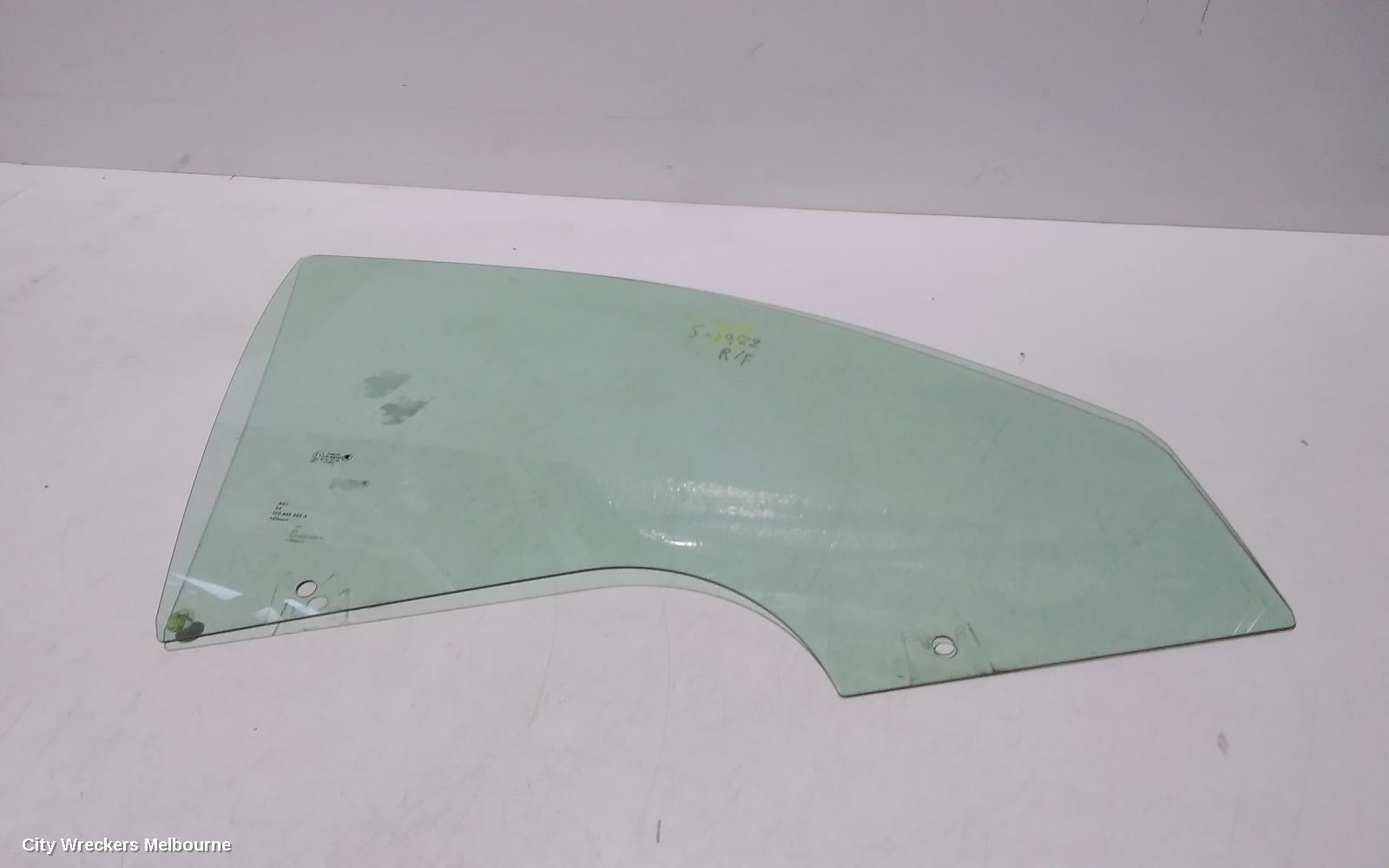 SKODA OCTAVIA RIGHT FRONT DOOR WINDOW, 1Z, 01/2004 - 10/2013 - Image 2