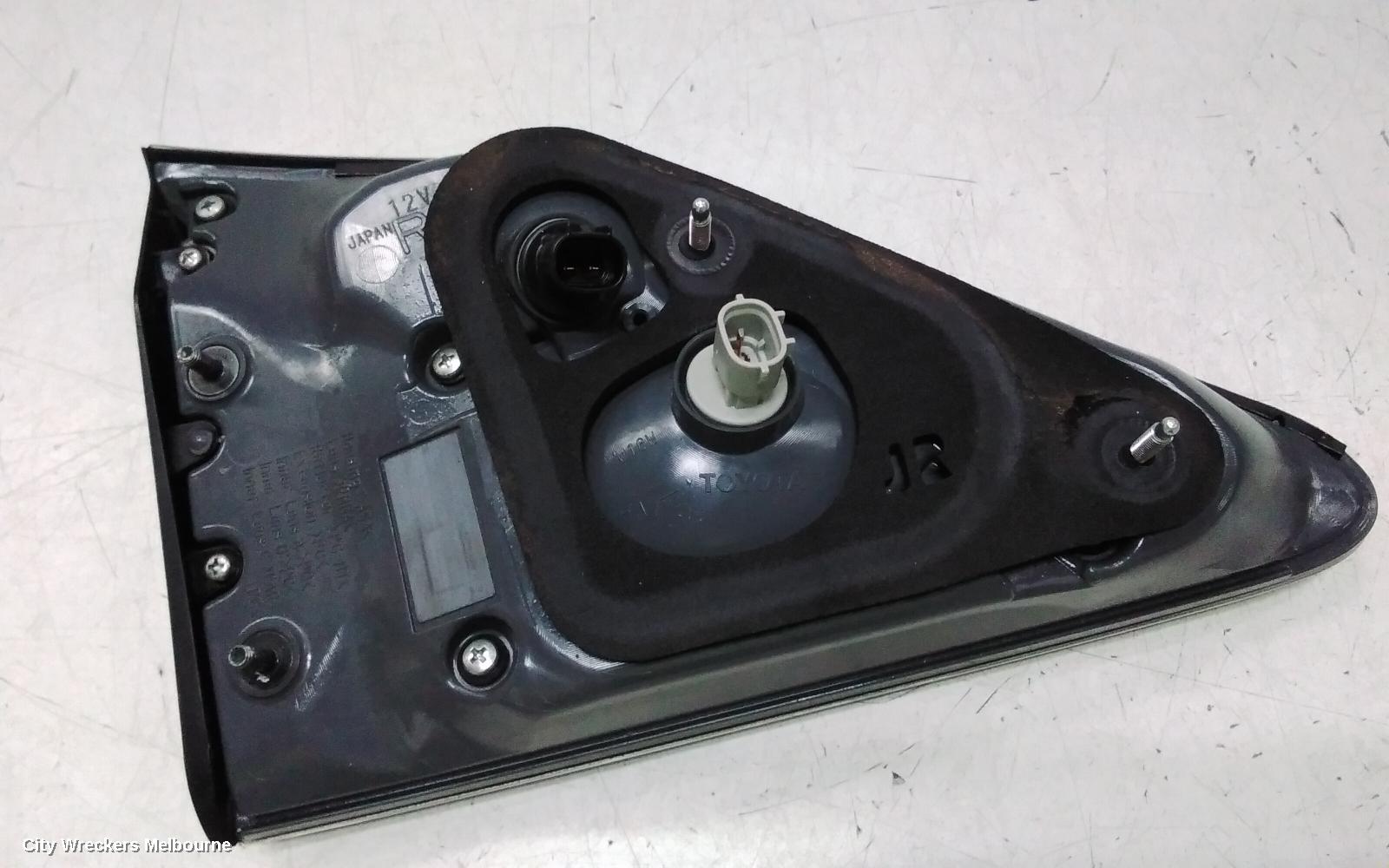 LEXUS RX SERIES REAR GARNISH, TAILGATE LAMP (RH SIDE), GGL15R, RX350, 12/2008 - 05/2012 - Image 3