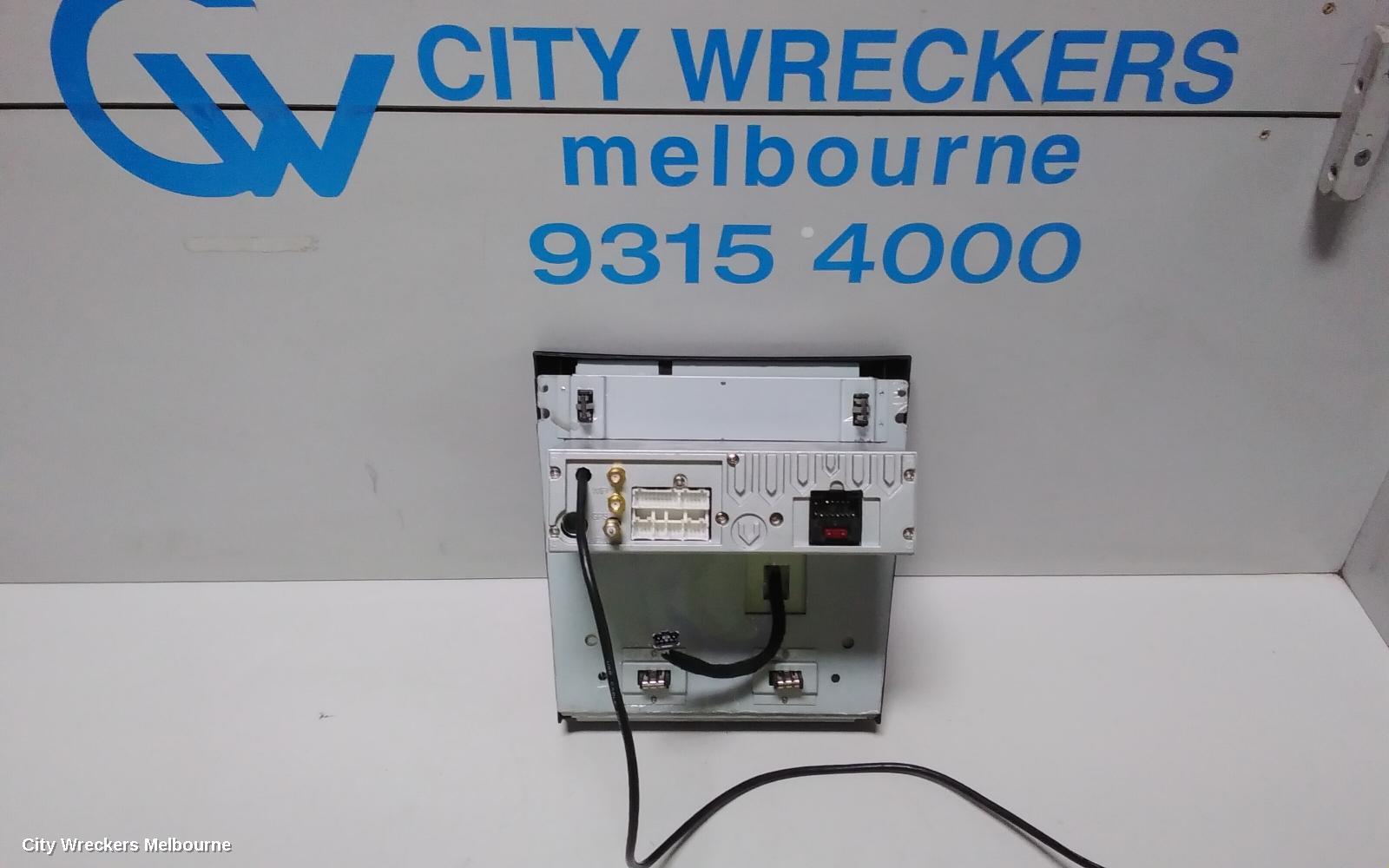 HOLDEN COMMODORE RADIO/CD/DVD/SAT/TV, DISPLAY/CONTROL PANEL ONLY, 6 DISC CD STACKER, SS-V, W/ SAT NAV, VE S1, 08/2006 - 08/2010 - Image 3