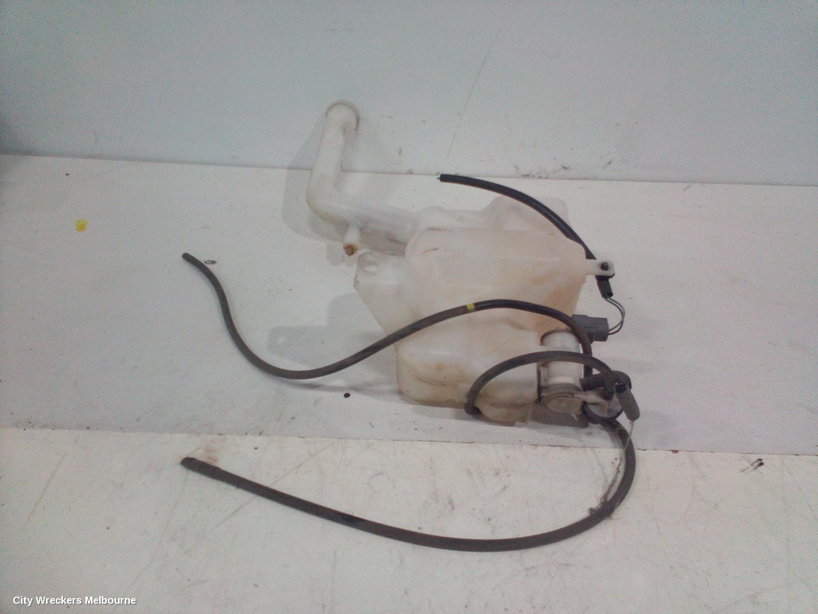 MAZDA 2 WASHER BOTTLE, DE SERIES, NON SKYACTIVE TYPE, 09/2007 - 09/2014 - Image 2