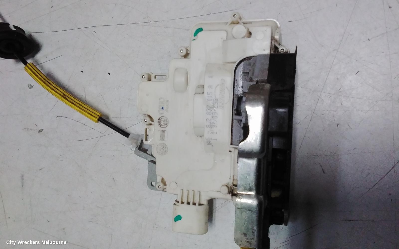 AUDI Q5 DOOR/BOOT/GATE LOCK, LEFT FRONT DOOR LOCK, 8R, DUAL ROW (8 PIN), P/N 8J2837015F, 12/2008 - 01/2017 - Image 2