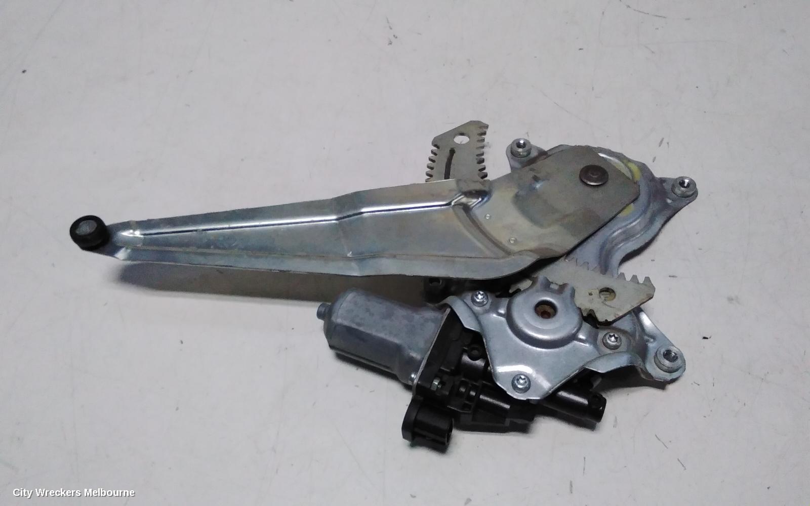 SUZUKI SWIFT RIGHT REAR WND REG/MOTOR, FZ, POWER, 08/2010 - 03/2017 - Image 3
