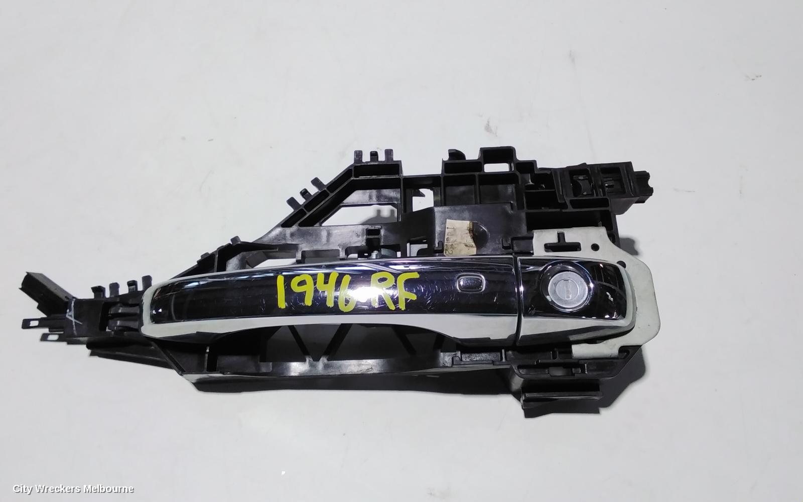 CHRYSLER 300C DOOR HANDLE, OUTER, RH FRONT, LX2, 07/2012 - 12/2014 - Image 2
