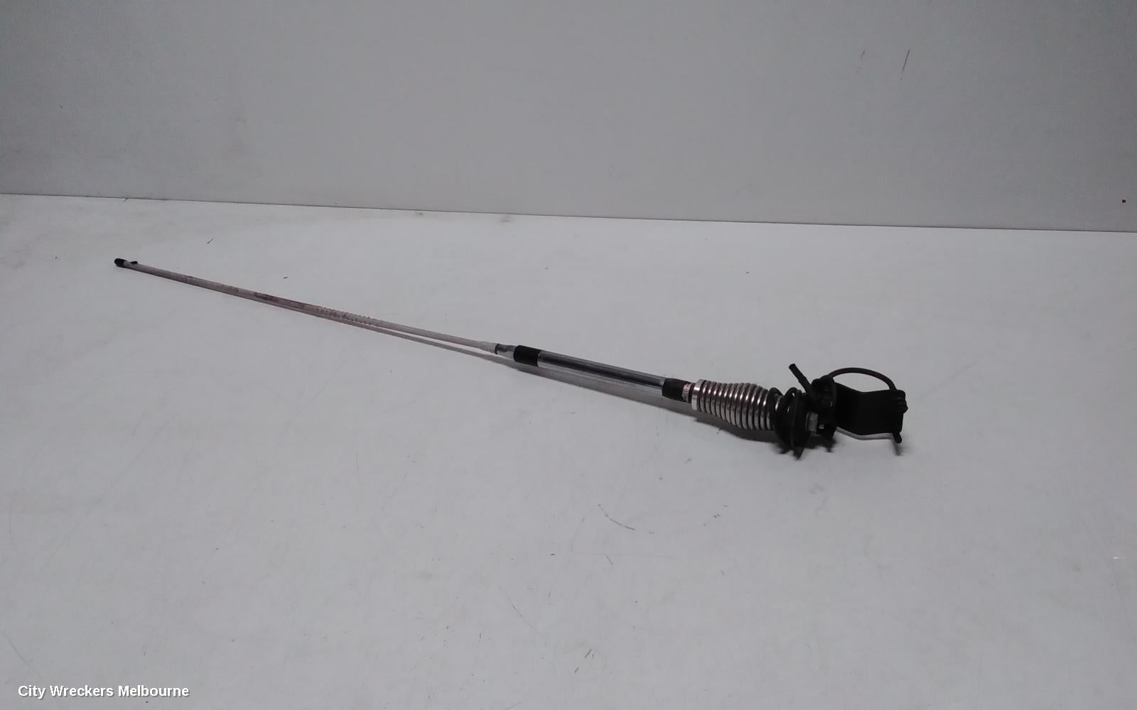 TOYOTA PRADO ANTENNA, 150 SERIES, 11/2009 ONWARDS - Image 1