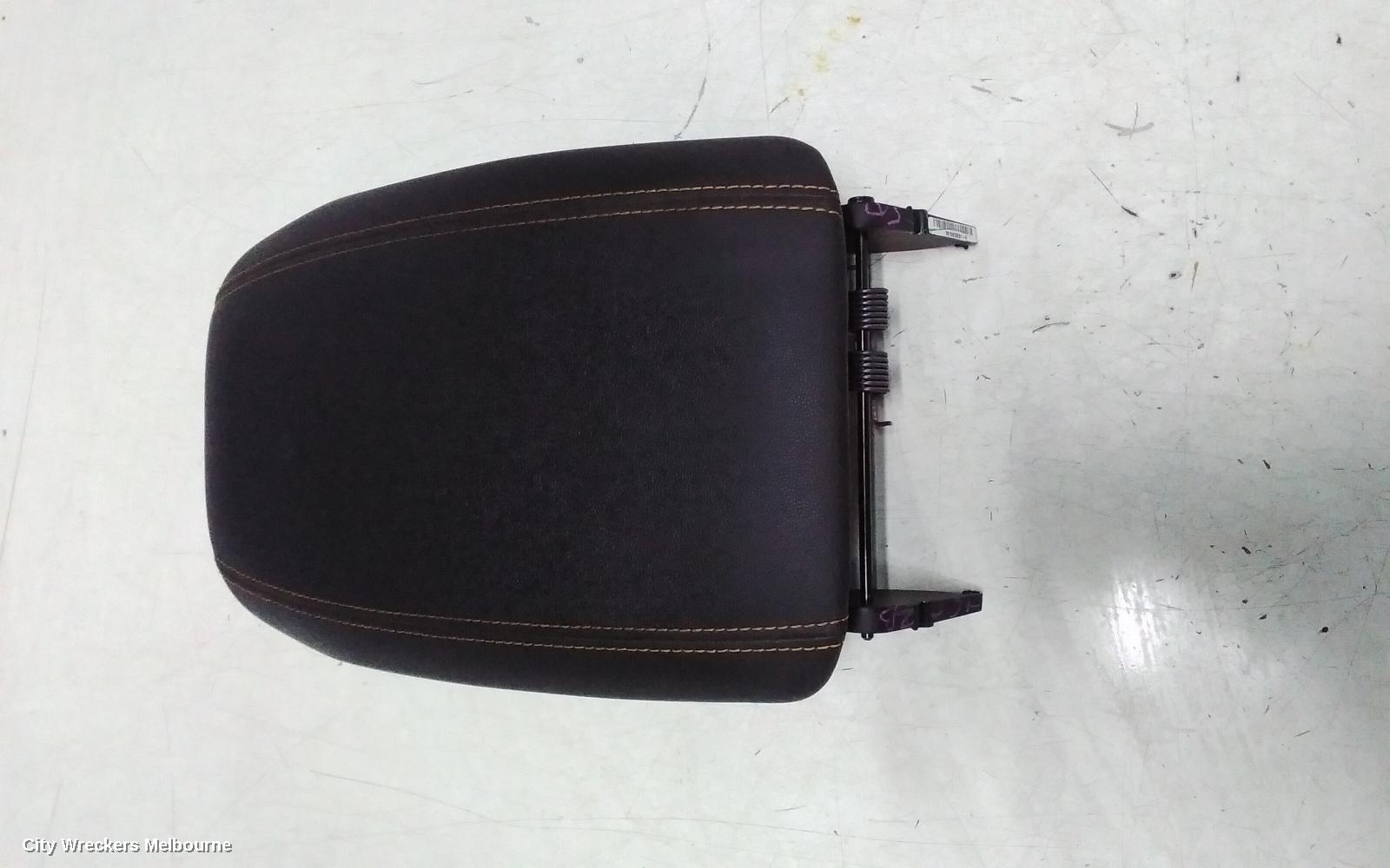 FORD RANGER CONSOLE, RA, CONSOLE ASSY, NON CUP HOLDER PASSENGER SIDE TYPE, W/ 4WD SWITCH TYPE, 05/2022 ONWARDS - Image 3