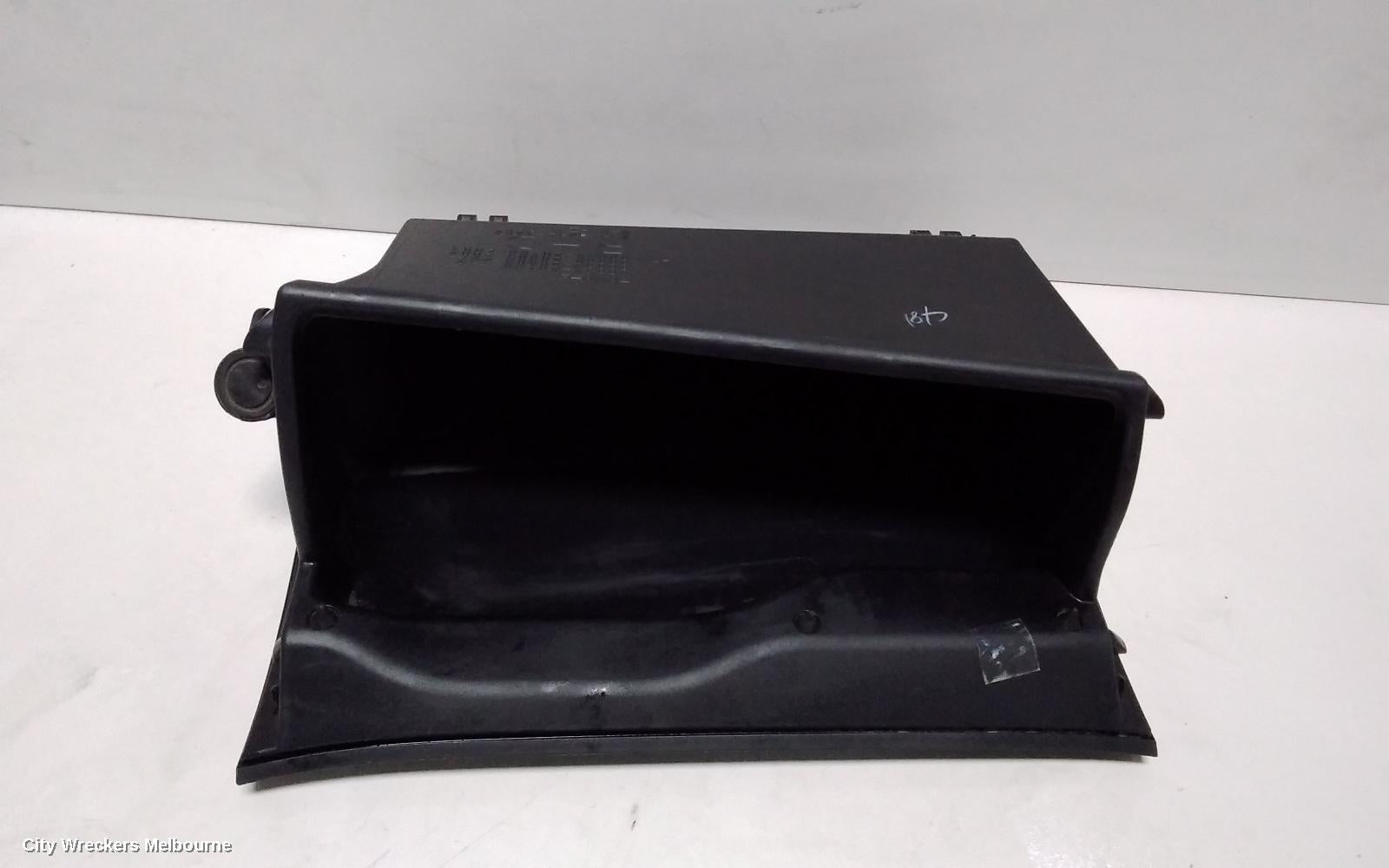 TOYOTA TARAGO GLOVE BOX, ACR50R, LOWER, 03/2006 - 06/2020 - Image 3