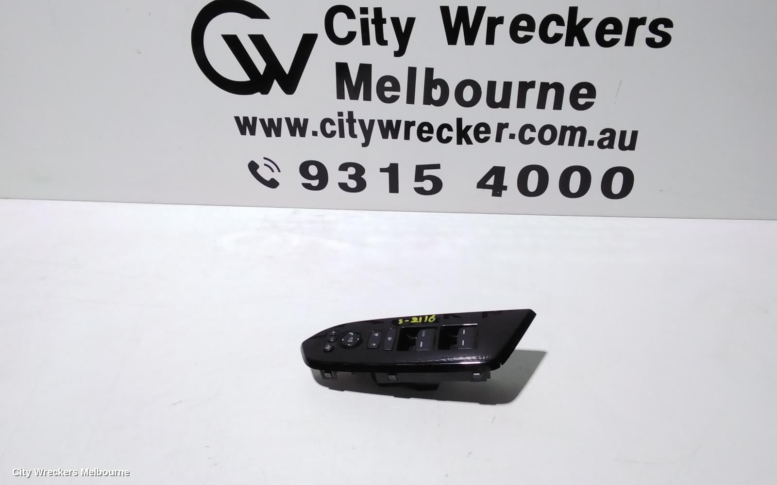 HONDA CRV PWR DR WIND SWITCH, RH FRONT (MASTER SWITCH), AUTO DOWN RHF ONLY, RM, 11/2014 - 04/2017 - Image 1