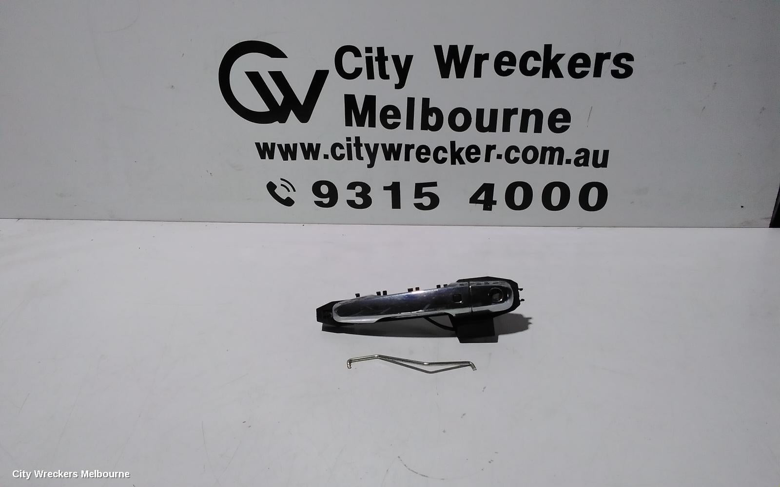 MITSUBISHI PAJERO DOOR HANDLE, OUTER, RH FRONT, CHROME, NS-NX, 08/2006 - 04/2021 - Image 1
