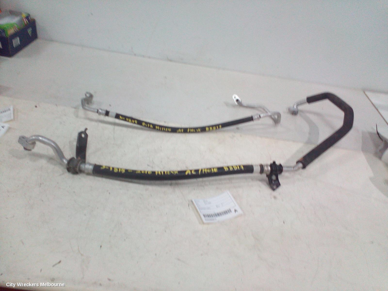 TOYOTA HILUX A/C HOSES, PETROL, 2.7, 2TR-FE, COMPRESSOR TO CONDENSER, 09/2015 ONWARDS - Image 2