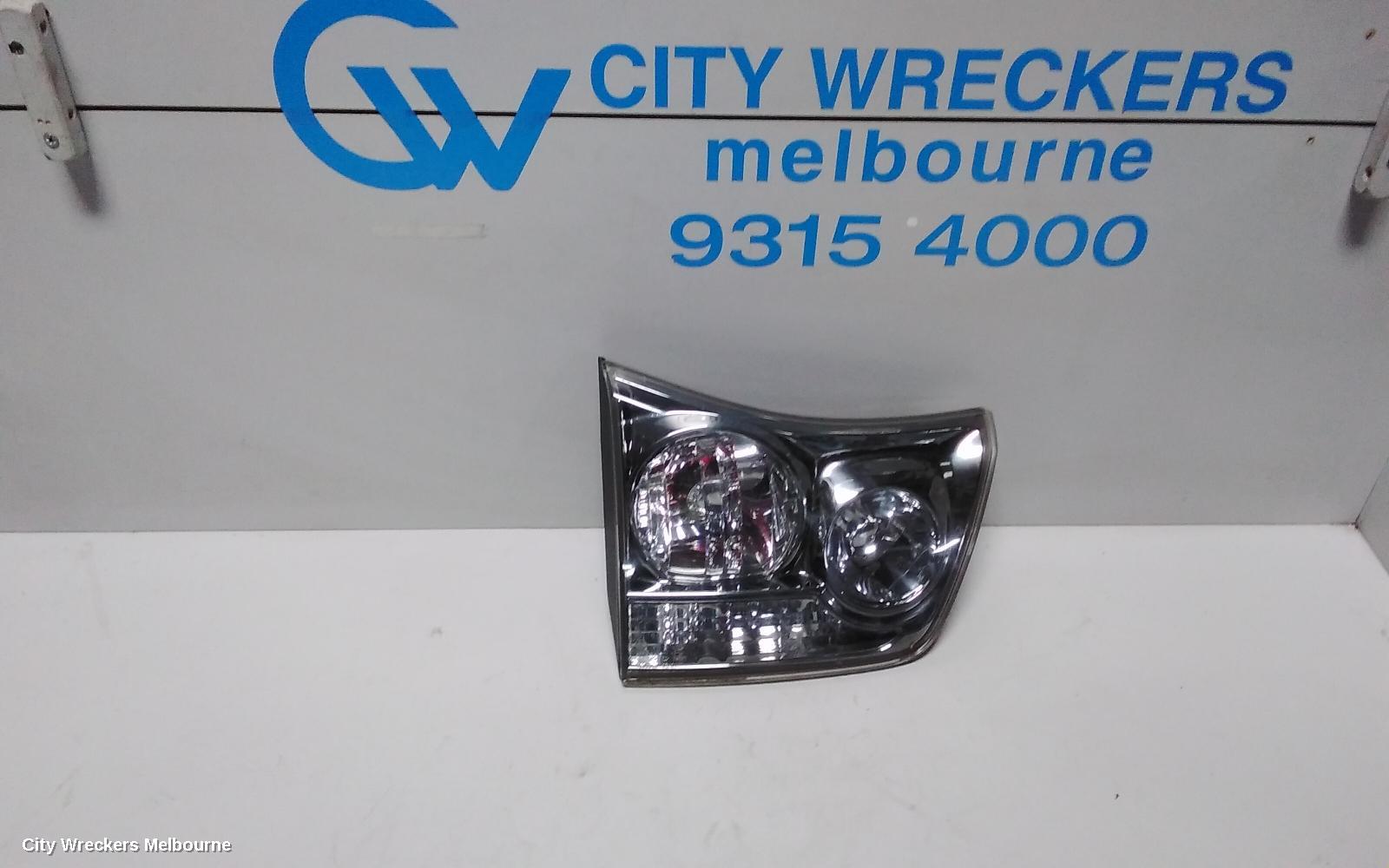 LEXUS RX SERIES REAR GARNISH, RX350, TAILGATE LAMP (LH SIDE), GSU3#, 03/2006 - 11/2008 - Image 1