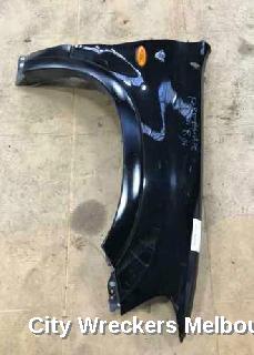 FORD ESCAPE RIGHT GUARD, ZA-ZB, 03/2003 - 05/2006 - Image 3