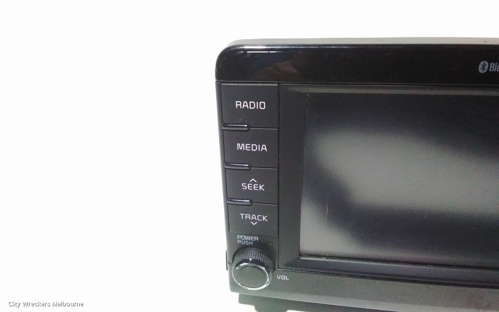 KIA RIO RADIO/CD/DVD/SAT/TV, 7IN TOUCHSCREEN, NON SAT NAV TYPE, YB, 06/2018 - 06/2020 - Image 2