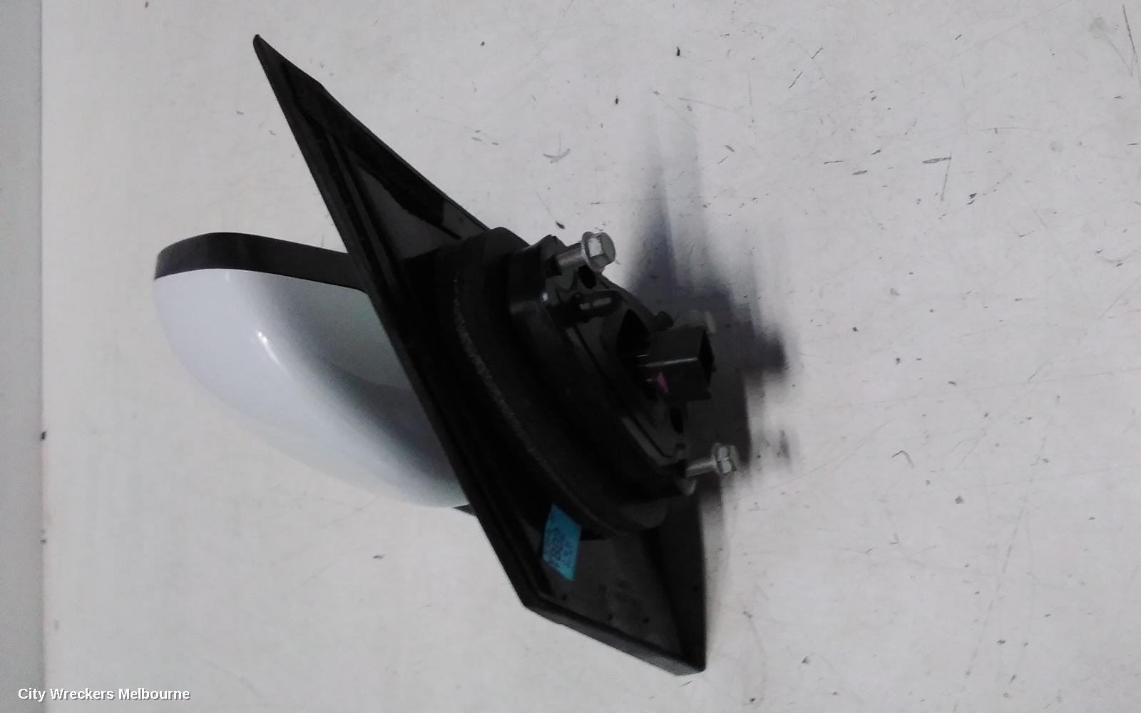 HOLDEN CRUZE RIGHT DOOR MIRROR, JG-JH, NON INDICATOR TYPE, 03/2009 - 01/2017 - Image 3