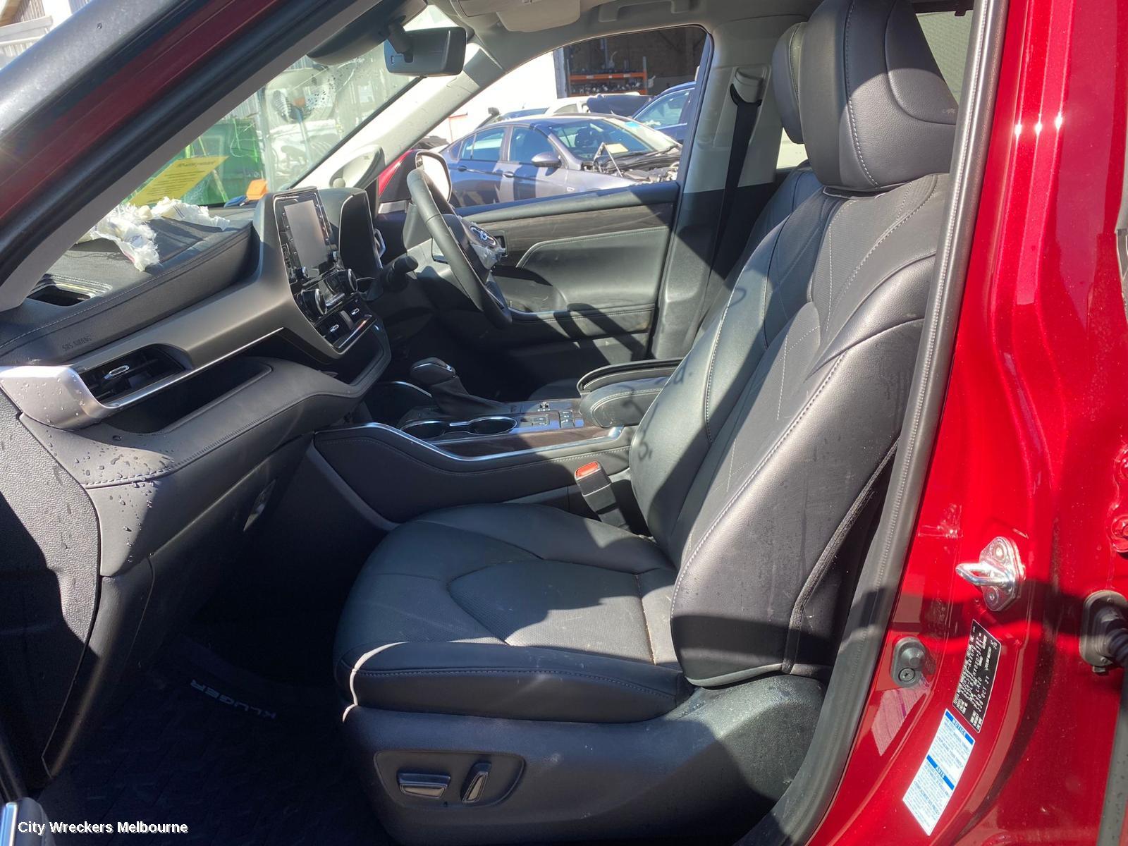 TOYOTA KLUGER COMPLETE INTERIOR, AXUH78/GSU70/GSU75, GX, LEATHERETTE, BLACK, 03/2021 ONWARDS - Image 2