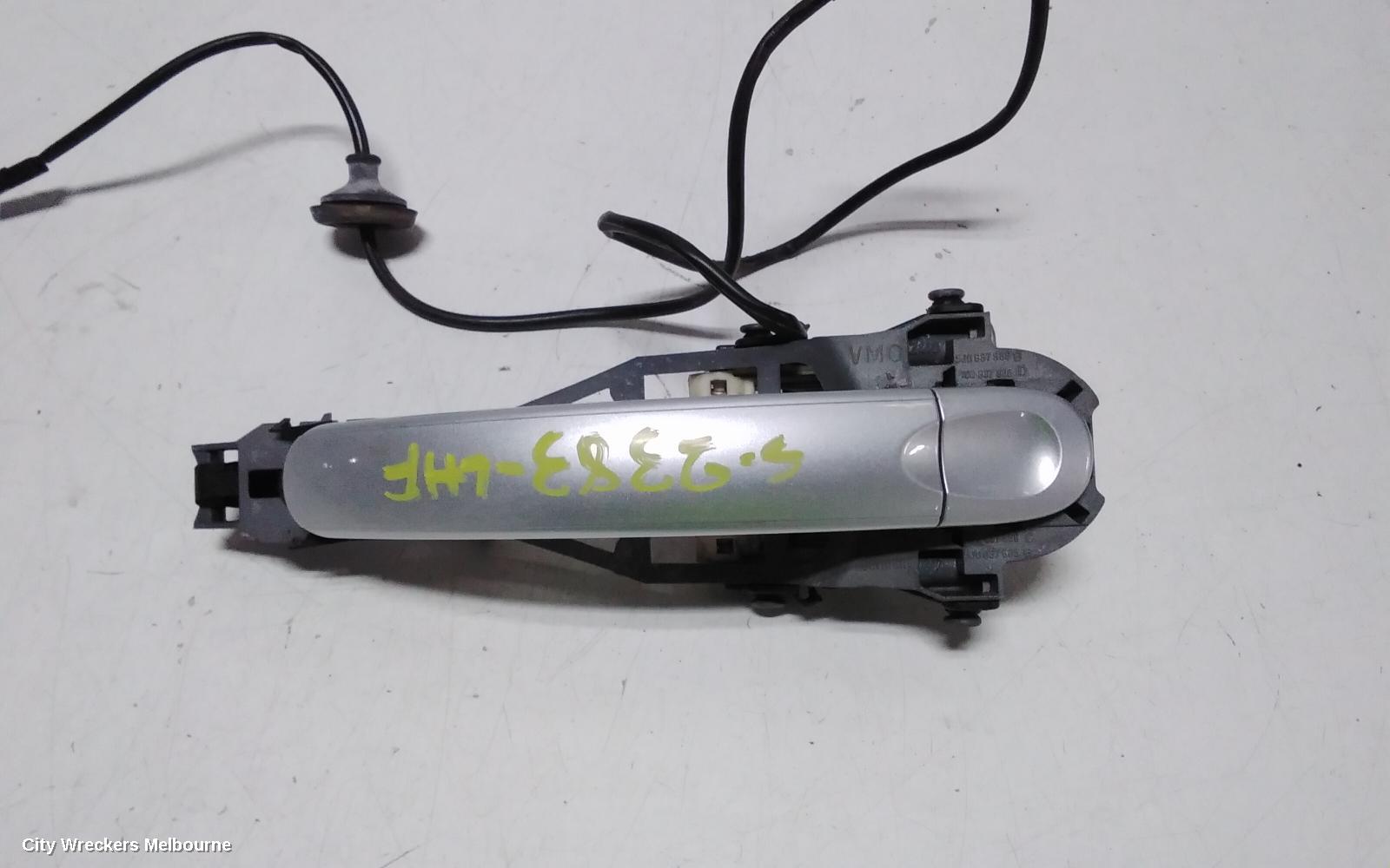 VOLKSWAGEN EOS DOOR HANDLE, OUTER, LH FRONT, 1F, 02/2007 - 12/2014 - Image 2