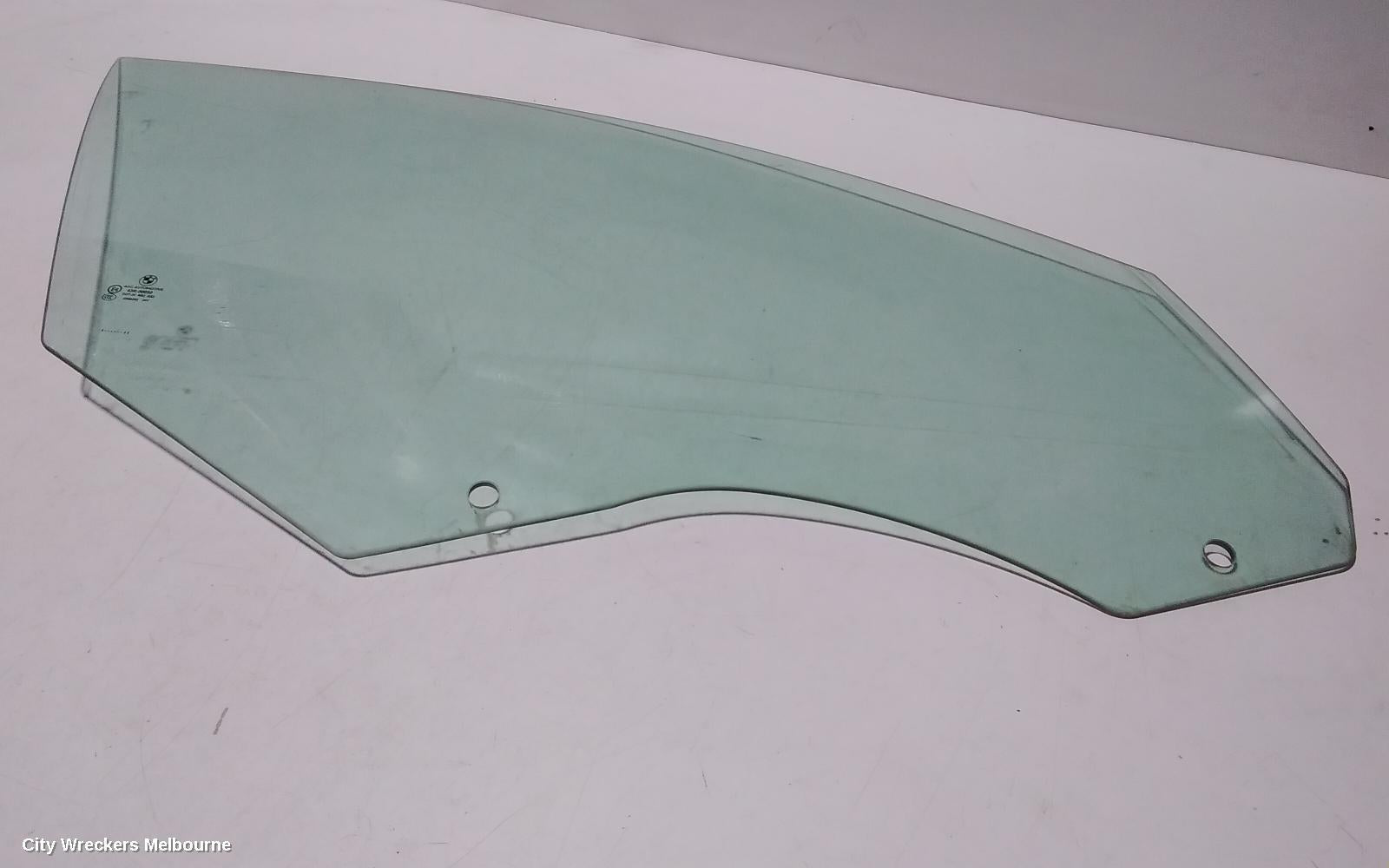 BMW 5 SERIES RIGHT FRONT DOOR WINDOW, F10/F11, 05/2010 - 01/2017 - Image 2