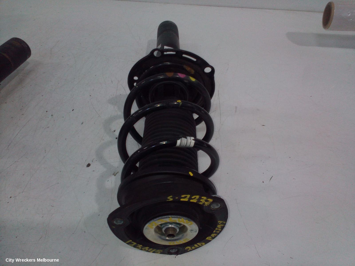 157864 - Image 2