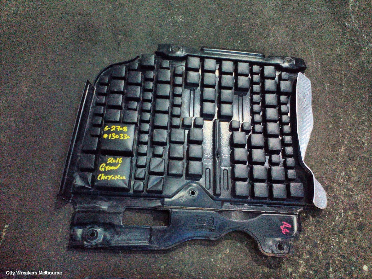 JEEP GRANDCHEROKEE LOWER ENGINE SPLASH TRAY, WK, 10/2010 - 02/2022 - Image 3