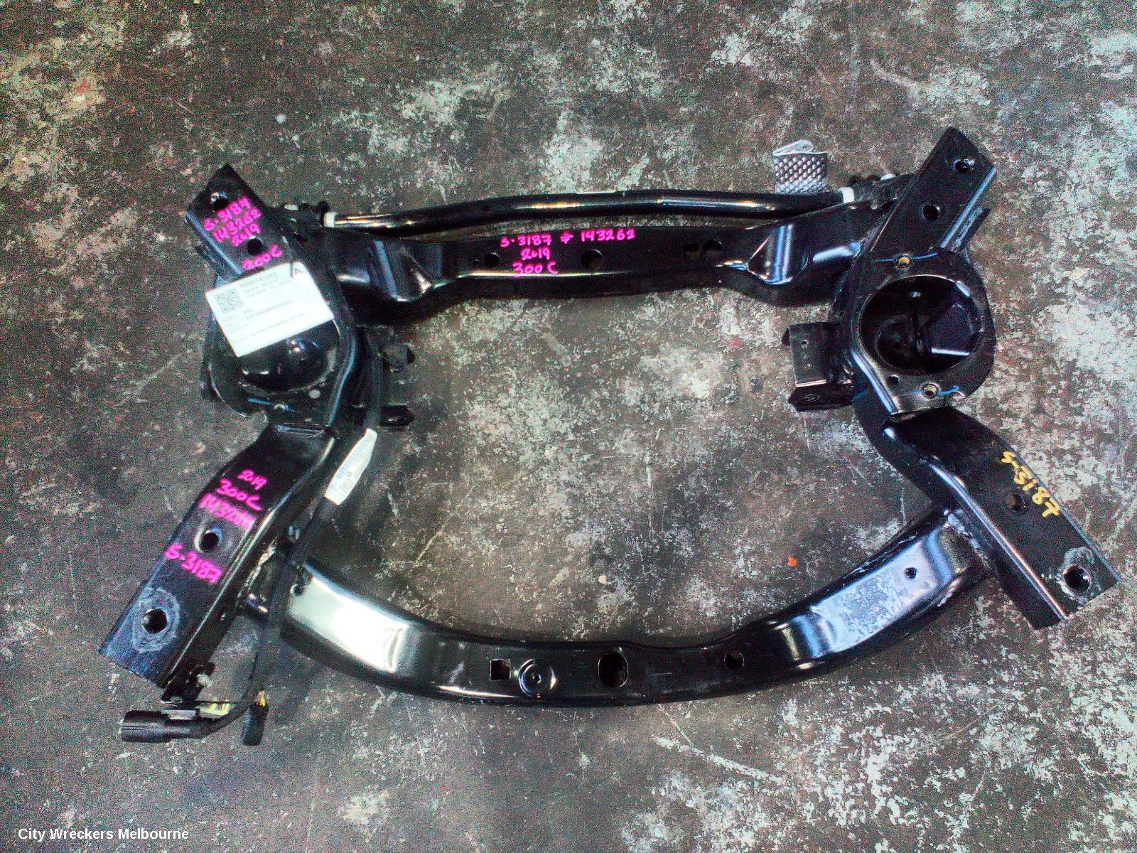 CHRYSLER 300C FRT XMEMBER/CRADLE, LX2, PETROL, CROSSMEMBER, 12/2011 - 12/2021 - Image 1