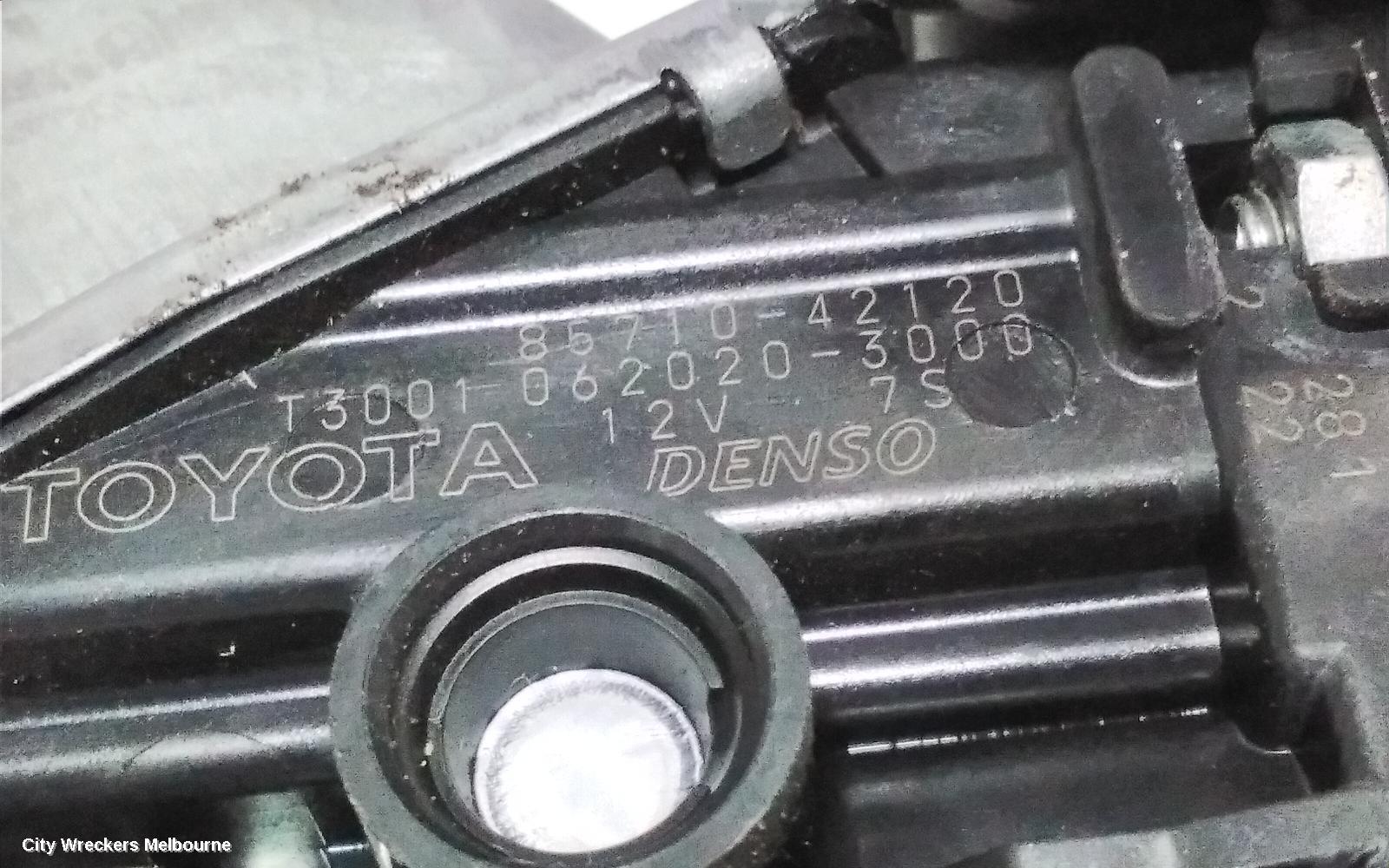 TOYOTA CAMRY RIGHT FRONT WINDOW REG/MOTOR, ASV50/AVV50, POWER, 12/2011 - 10/2017 - Image 3