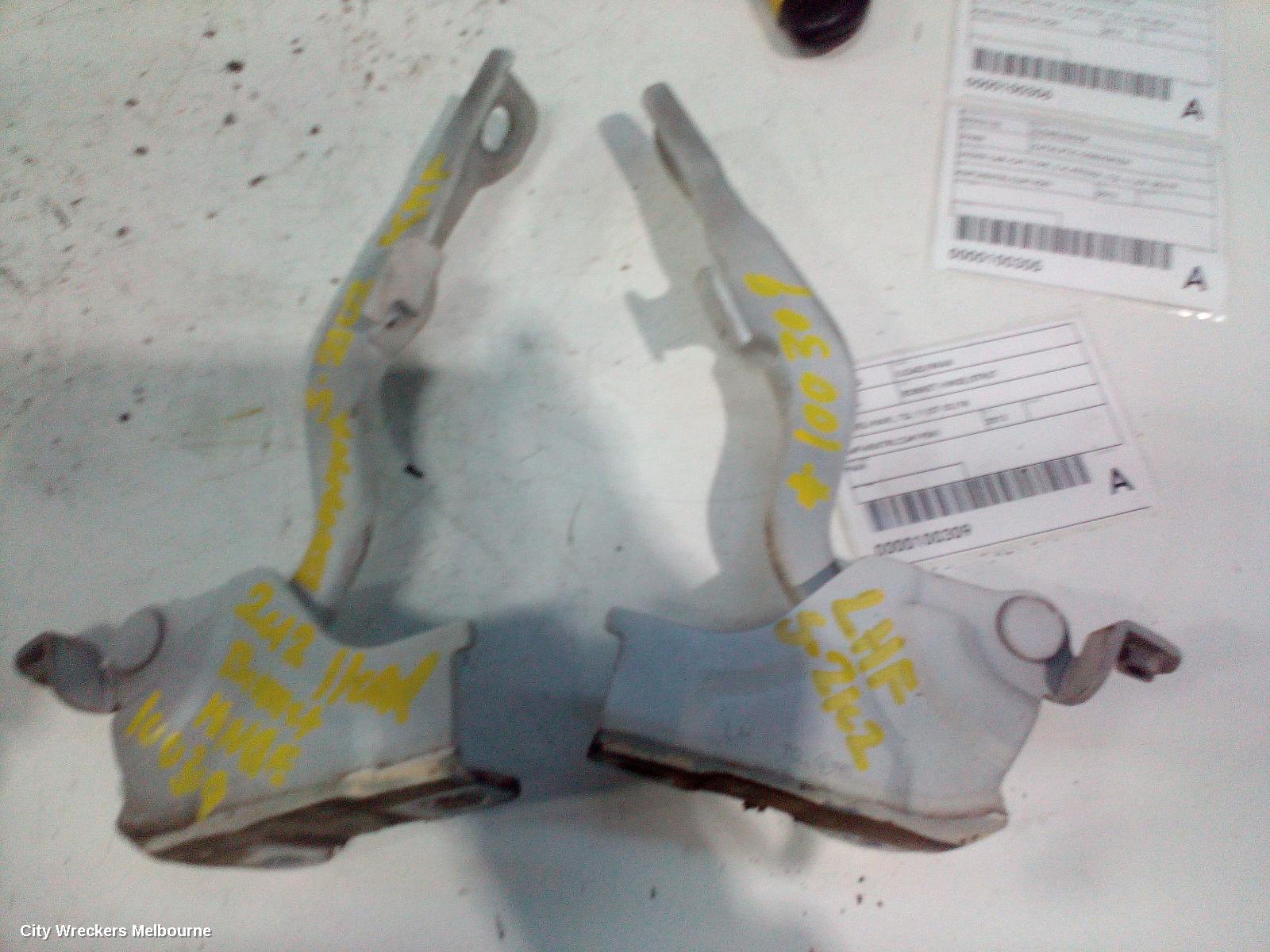 HYUNDAI ILOAD/IMAX BONNET HINGE/STRUT, HINGES (PAIR), TQ, 11/2007 - 02/2018 - Image 1