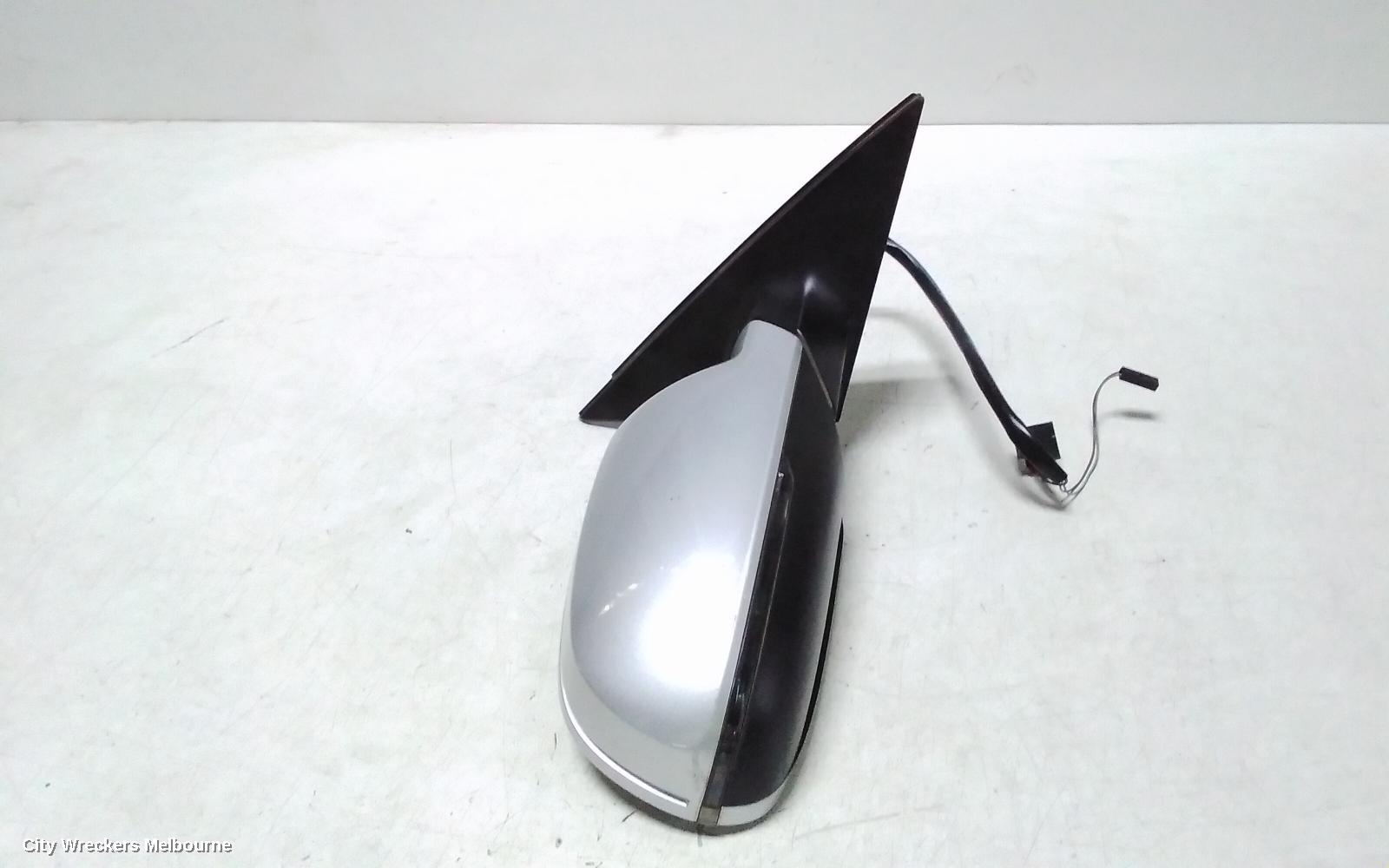 AUDI A4 RIGHT DOOR MIRROR, B8 8K, A4, MANUAL FOLD, NO LANE CHANGE ASSIST TYPE, 1 PLUG (6 WIRE), 02/2008 - 05/2009 - Image 3