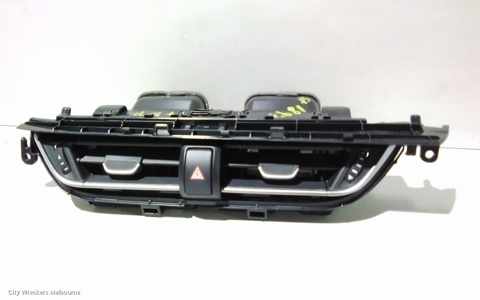 TOYOTA C-HR, GEN 1, 12/2016 - 09/2023, CENTERAIRVENT: 83750 - Image 2