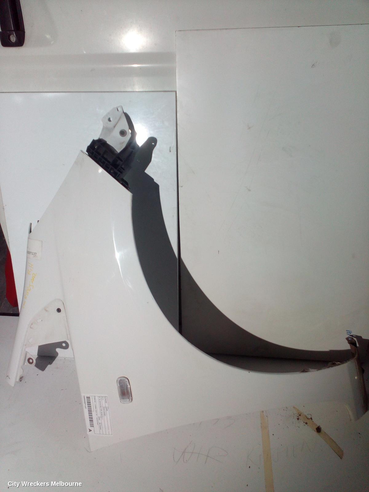 HONDA JAZZ RIGHT GUARD, GE, W/ INDICATOR TYPE, 09/2008 - 04/2011 - Image 1