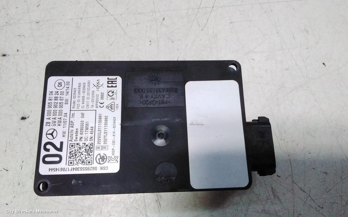 MERCEDES GLC CLASS REVERSE CAMERA, SIDE CAMERA (RH MIRROR), X253/C253, 09/2015 - 03/2023 - Image 2