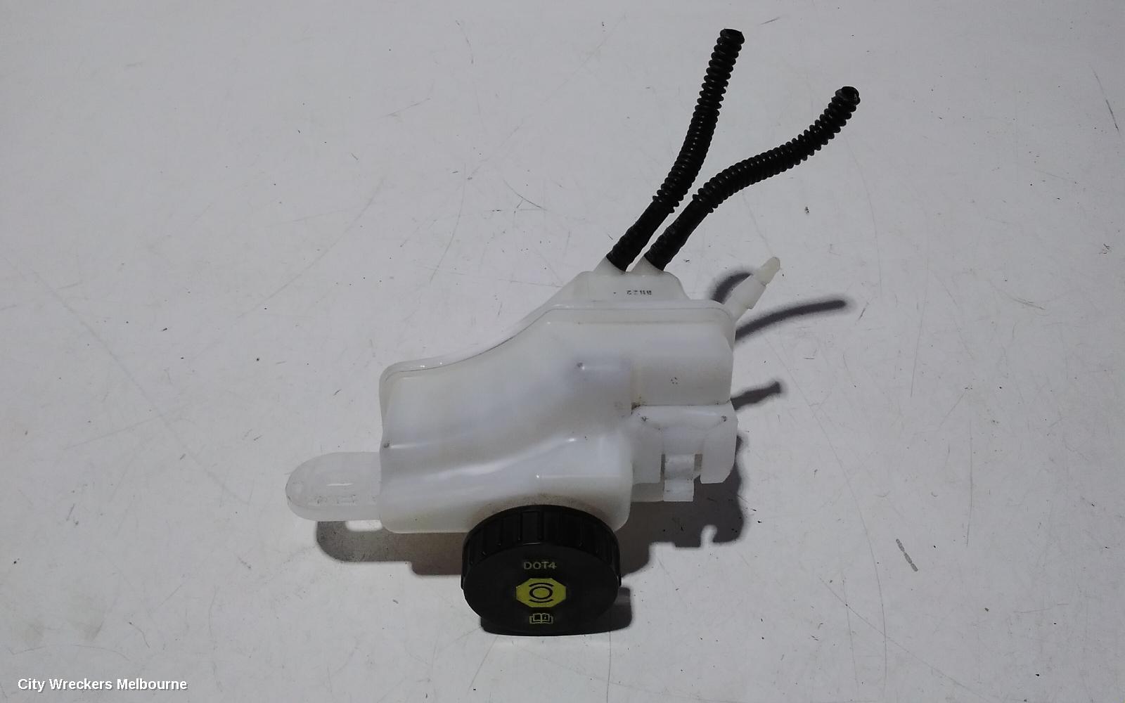 HOLDEN TRAX, TJ, 08/2013 - 12/2020, BREAK OIL BOTTEL: 93850 - Image 1