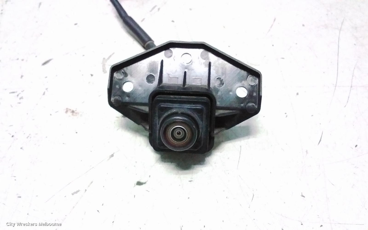 MG ZS REVERSE CAMERA, FRONT CAMERA (GRILLE MOUNTED), AZS1, 09/2017 ONWARDS - Image 2