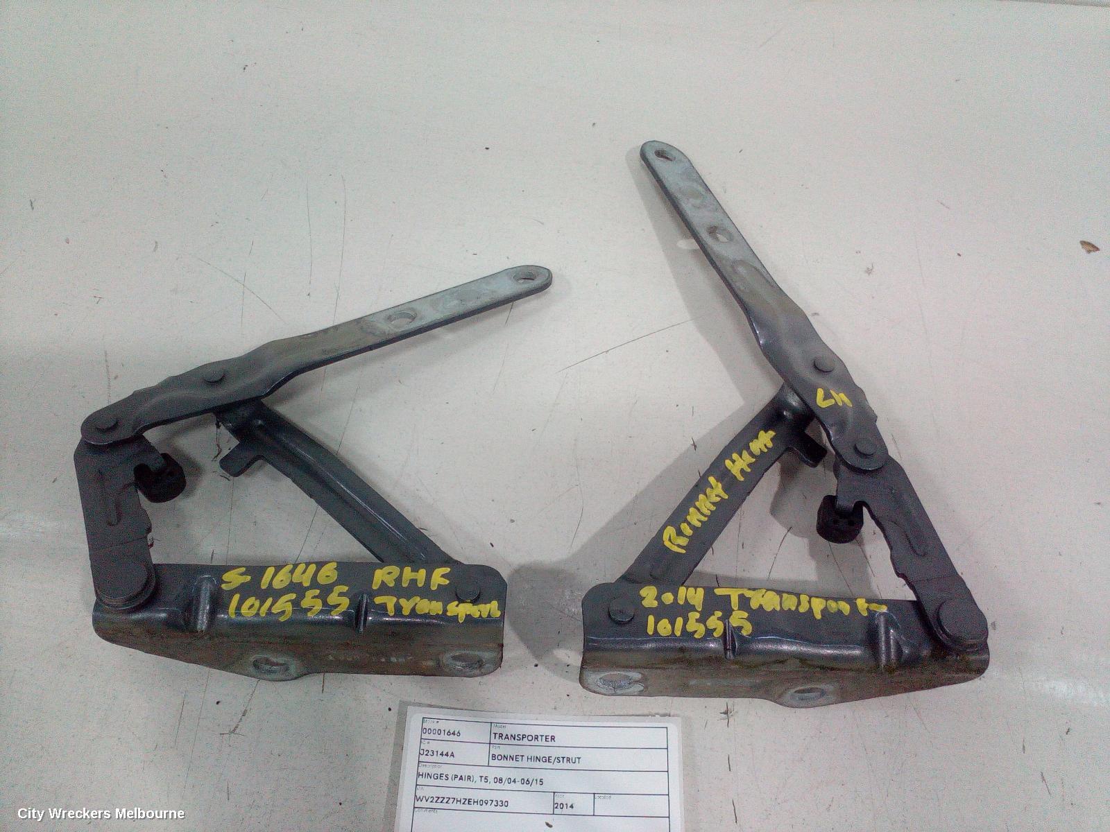 VOLKSWAGEN TRANSPORTER BONNET HINGE/STRUT, HINGES (PAIR), T5, 08/2004 - 06/2015 - Image 3