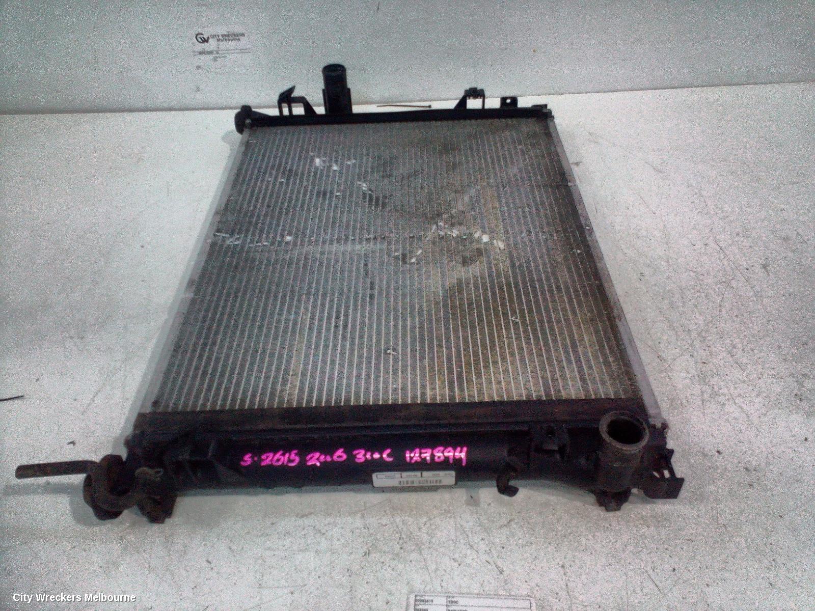 CHRYSLER 300C RADIATOR, AUTO, 3.5, PETROL, 10/2005 - 12/2011 - Image 2