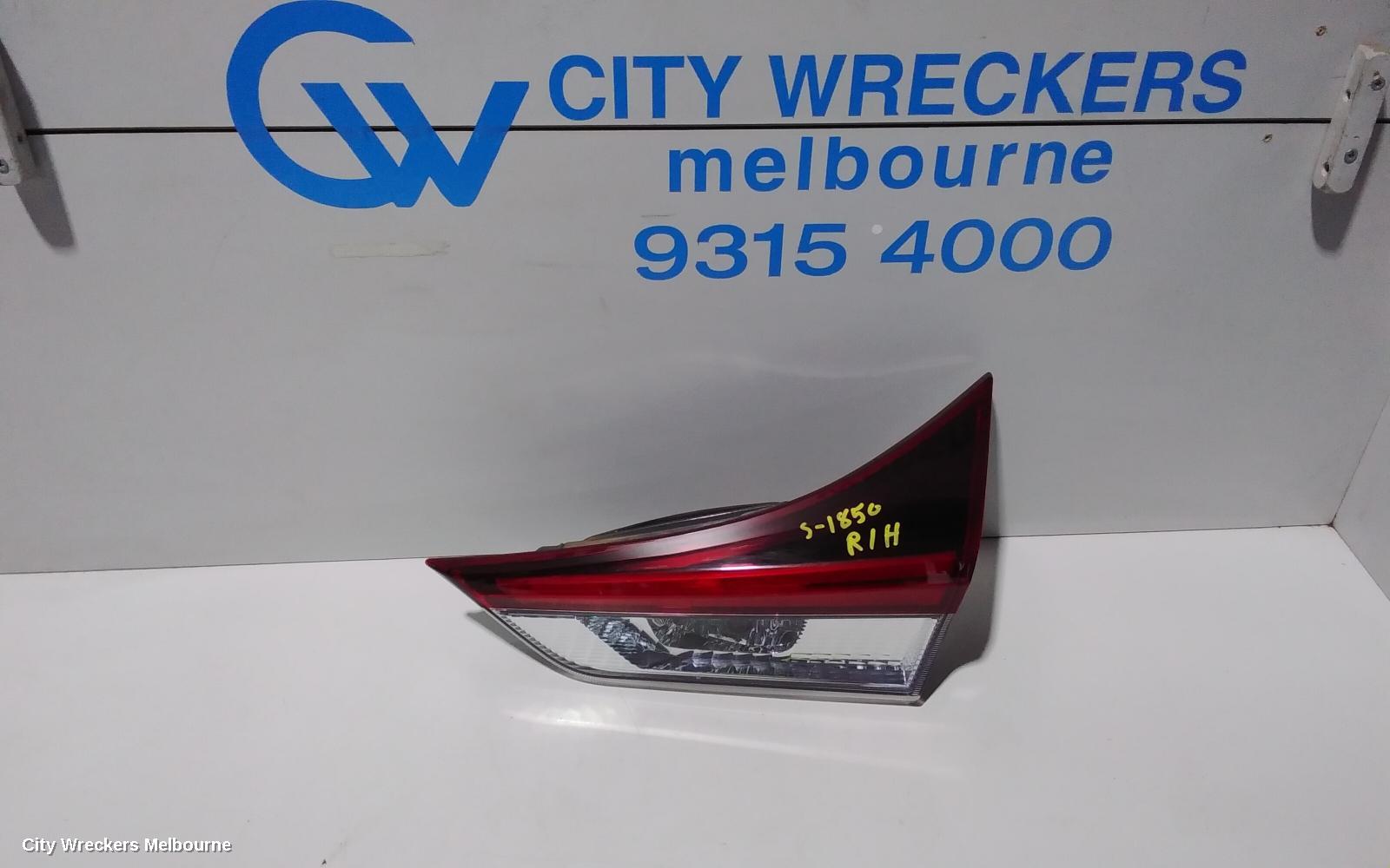 TOYOTA COROLLA REAR GARNISH, TAILGATE LAMP (RH SIDE), ZRE182R/ZWE186R, HATCH, 03/2015 - 06/2018 - Image 1