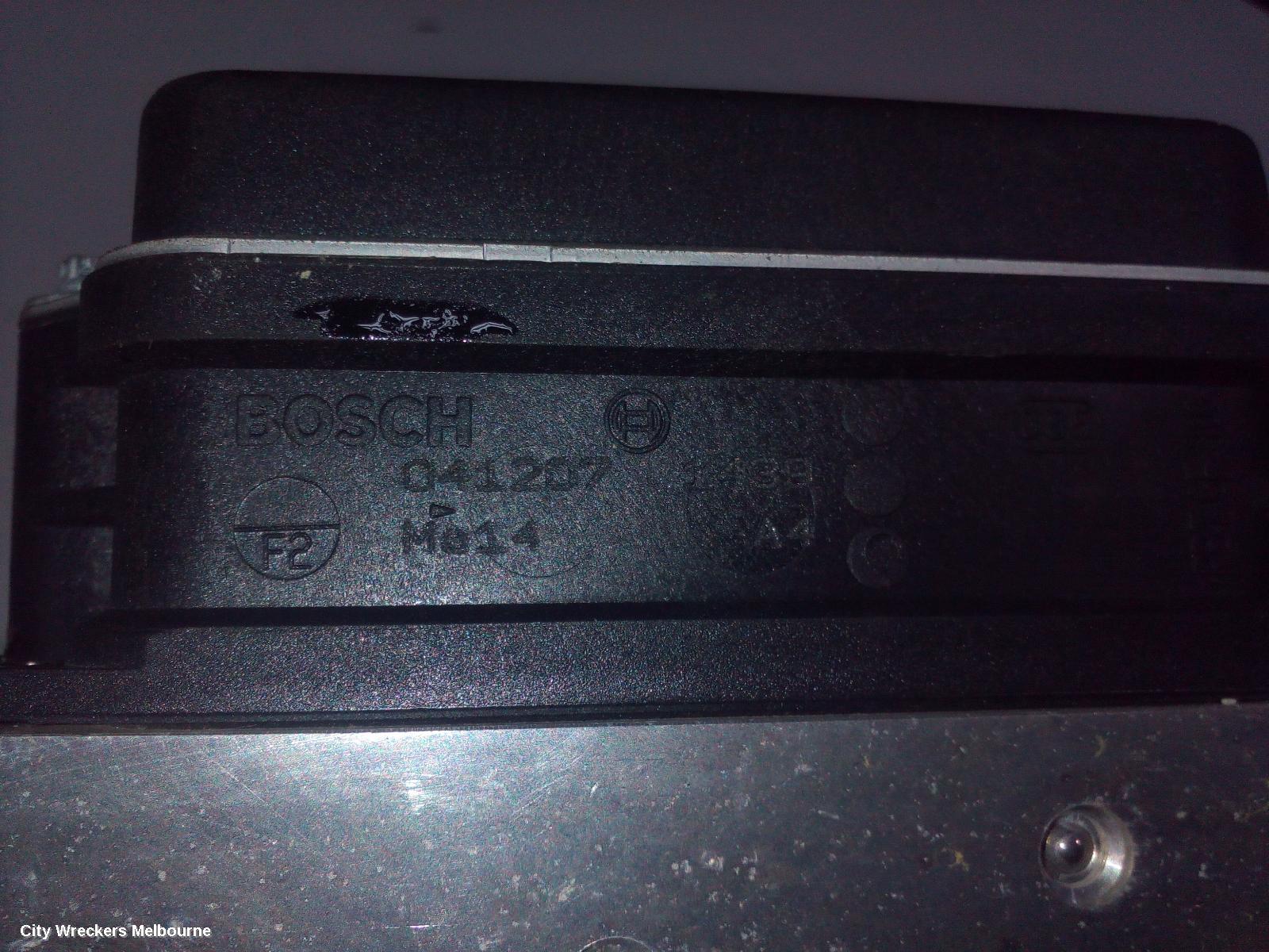 LAND ROVER RANGEROVER SPORT ABS PUMP/MODULATOR, L320, 08/2005 - 12/2013 - Image 2