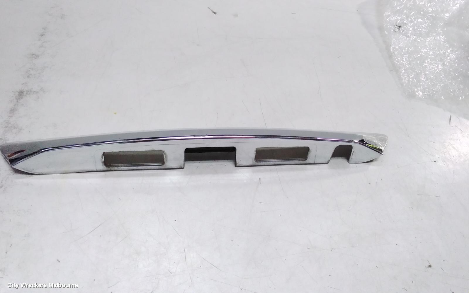 LEXUS RX SERIES REAR GARNISH, TAILGATE GARNISH, AL20, 12/2008 - 05/2012 - Image 2