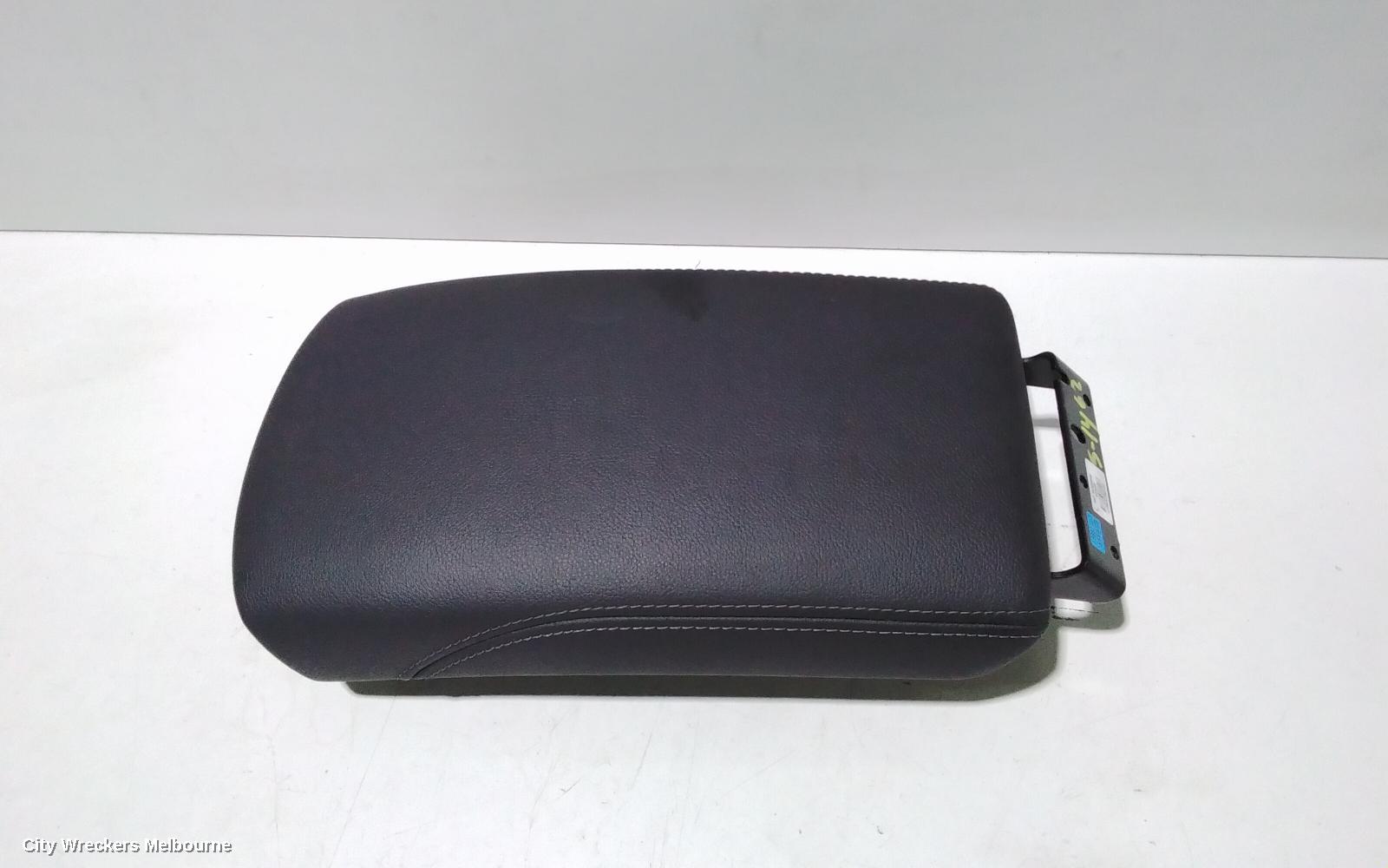 NISSAN QASHQAI CONSOLE, J11, 06/2014 - 07/2021 - Image 2