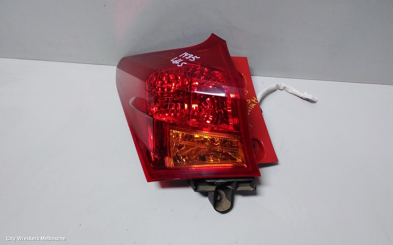 TOYOTA COROLLA LEFT TAILLIGHT, ZRE182R, HATCH, 10/2012 - 03/2015 - Image 3