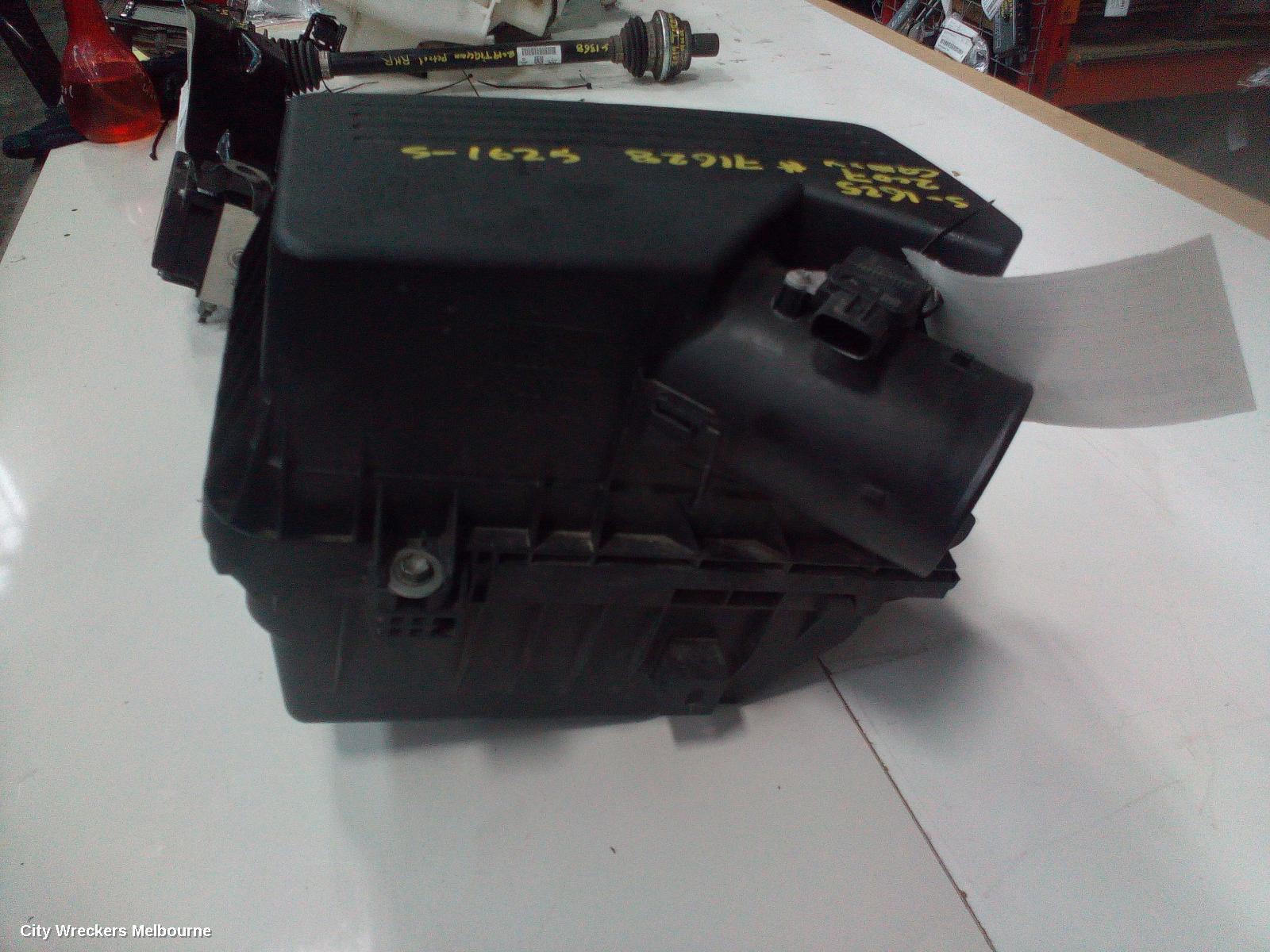 TOYOTA CAMRY AIR CLEANER/BOX, AIR CLEANER, 2.4, ACV40, 06/2006 - 11/2011 - Image 3