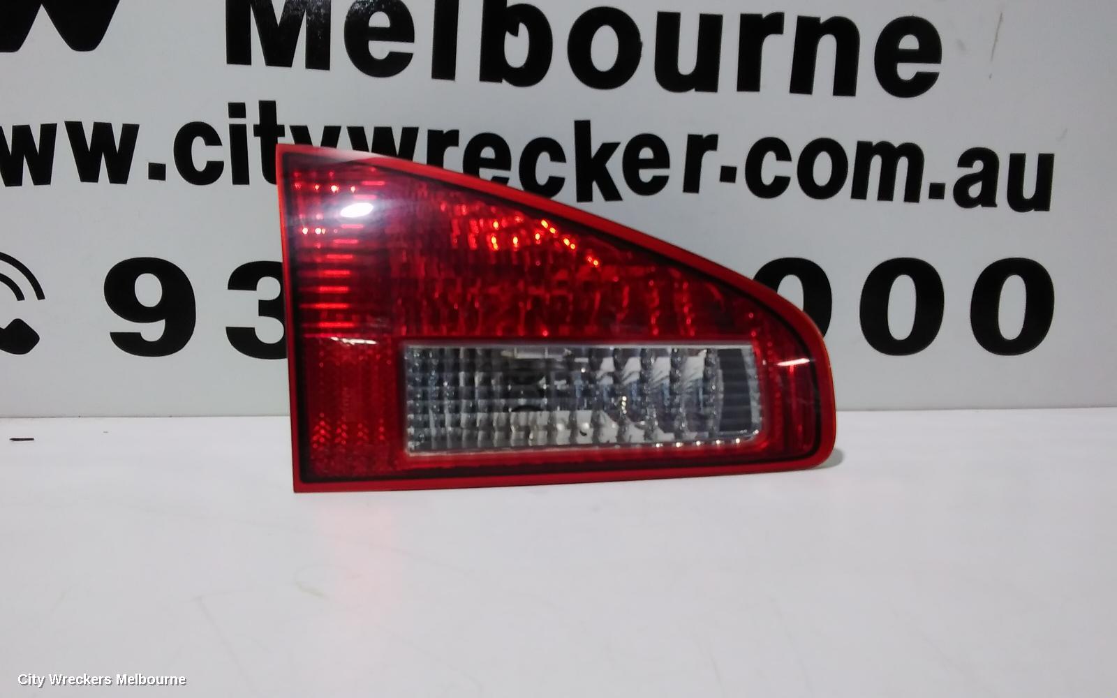 SUBARU TRIBECA REAR GARNISH, TAILGATE LAMP (LH SIDE), B9, 12/2007 - 01/2014 - Image 2