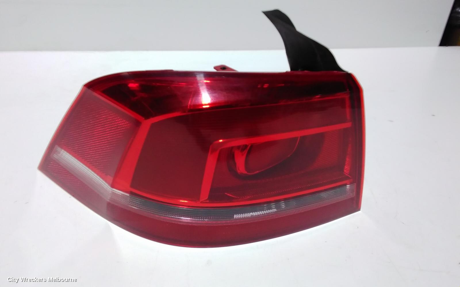VOLKSWAGEN PASSAT LEFT TAILLIGHT, 3C/MK6 B7, SEDAN, NON LED TYPE, 09/2010 - 05/2015 - Image 3