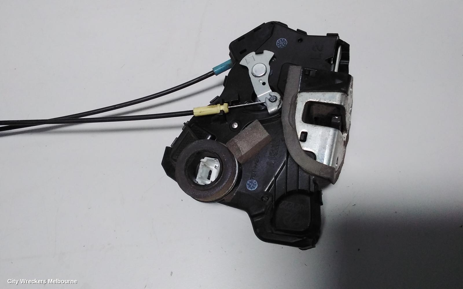 TOYOTA HIACE DOOR/BOOT/GATE LOCK, LEFT FRONT DOOR LOCK, TRH/KDH, 03/2005 - 04/2019 - Image 3